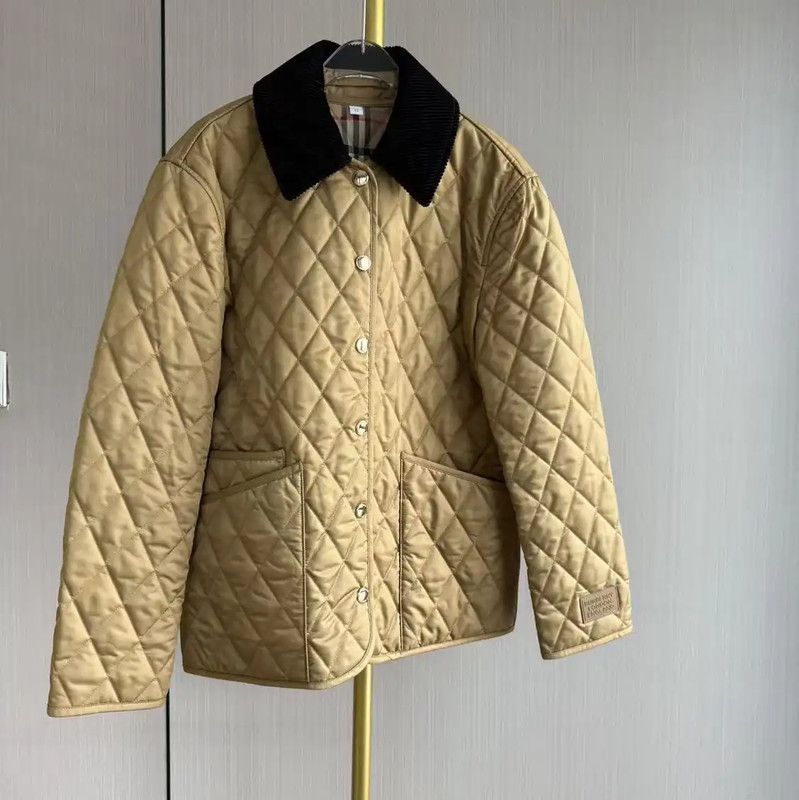 Burberry Burberry Khaki Quilted Women's Jacket Size XS / US 0-2 / IT 36-38 - 1 Thumbnail
