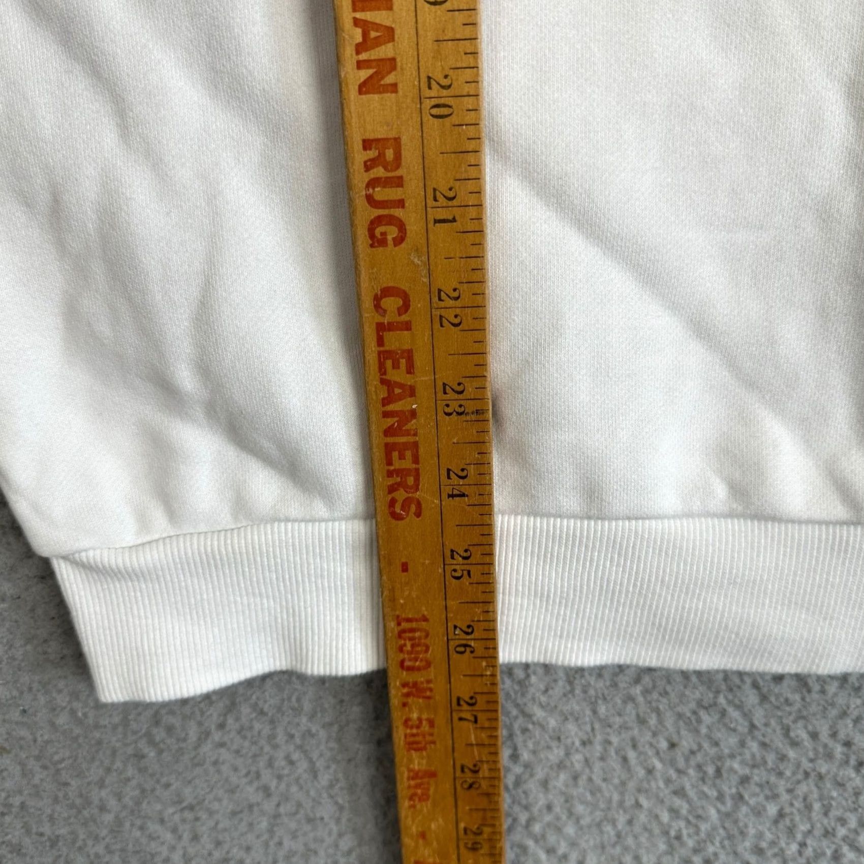 Vintage Wolf & Shepherd Sweatshirt Mens L White Crewneck Embroidered Logo Casual Loungewear Contemporay Modern Minimalist Size US L / EU 52-54 / 3 - 7 Thumbnail