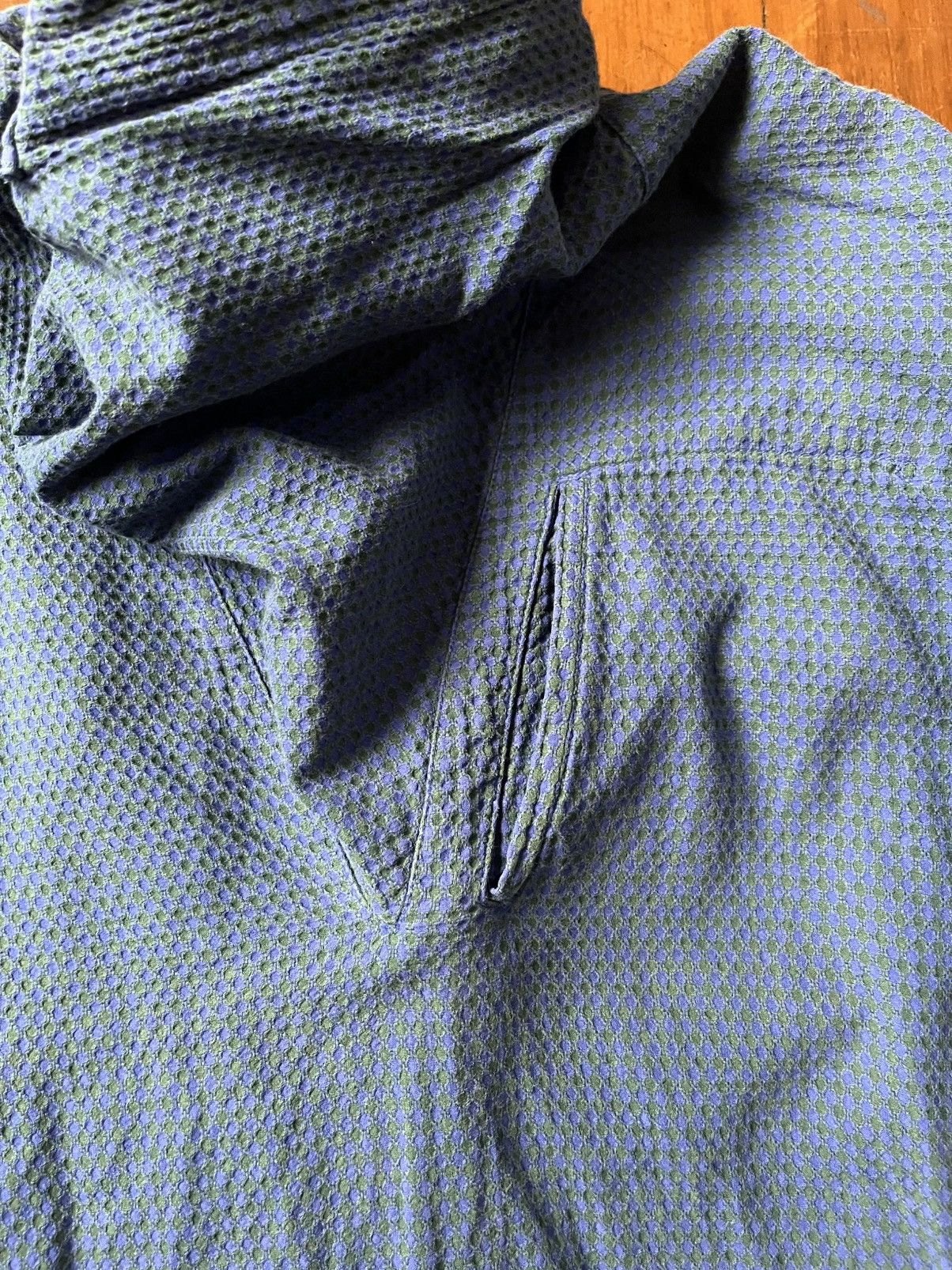 Issey Miyake Issey Miyake Seersucker Pattern Neck Shirt Size US S / EU 44-46 / 1 - 3 Thumbnail