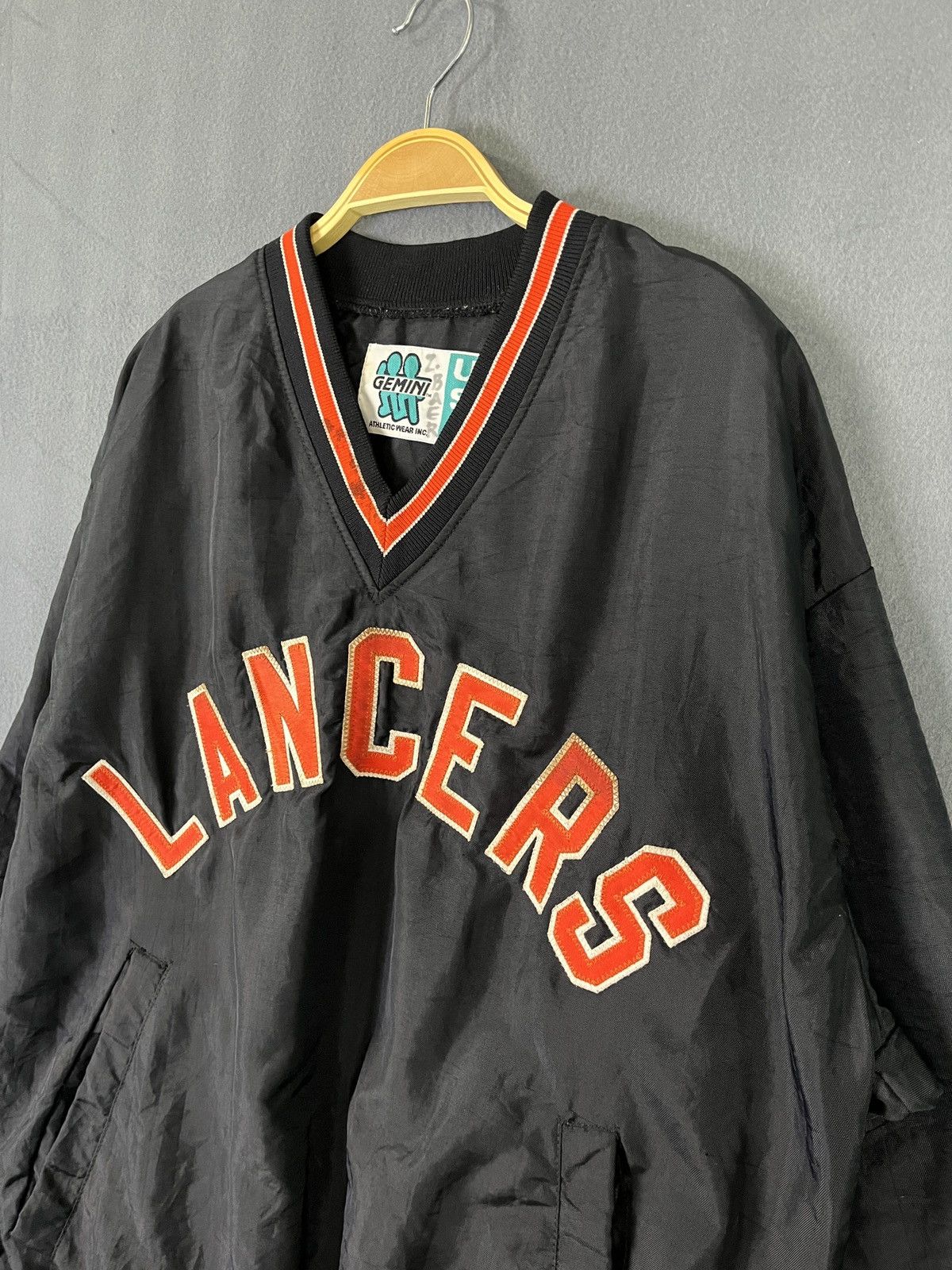 NHL × Vintage Vintage Lancers Gemini Sportswear Pullover Windbreaker Size US L / EU 52-54 / 3 - 5 Thumbnail