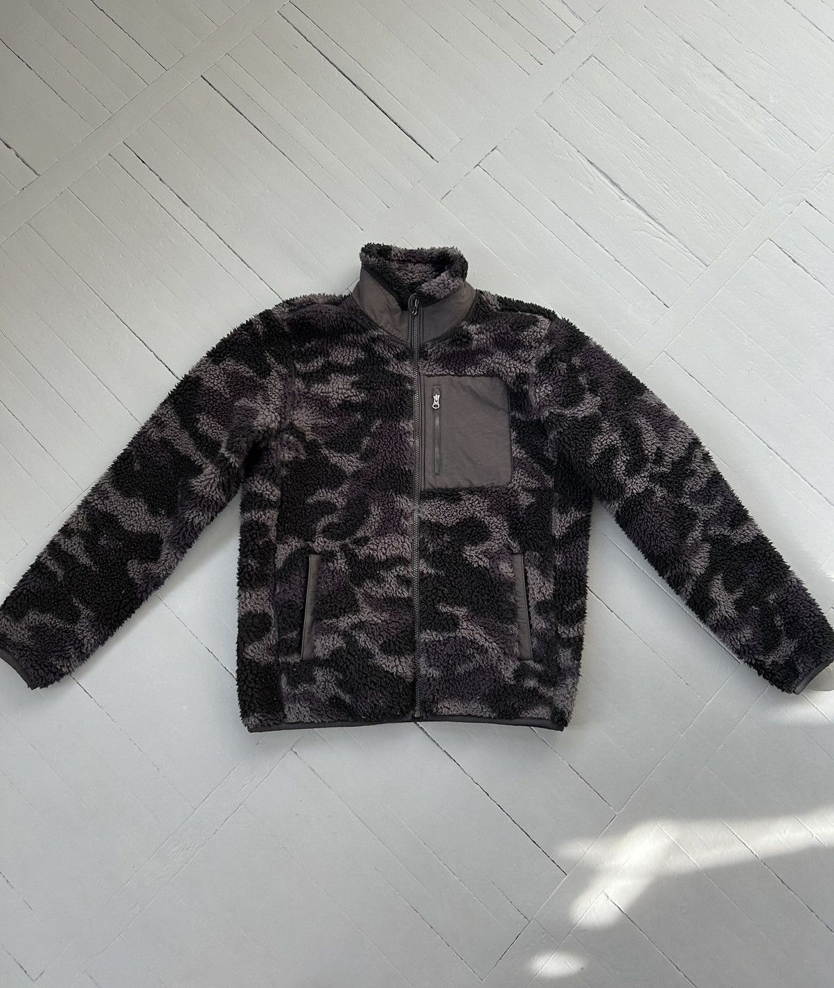 Japanese Brand × Uniqlo Uniqlo fleece jacket sherpa camo printed Size US M / EU 48-50 / 2 - 1 Thumbnail
