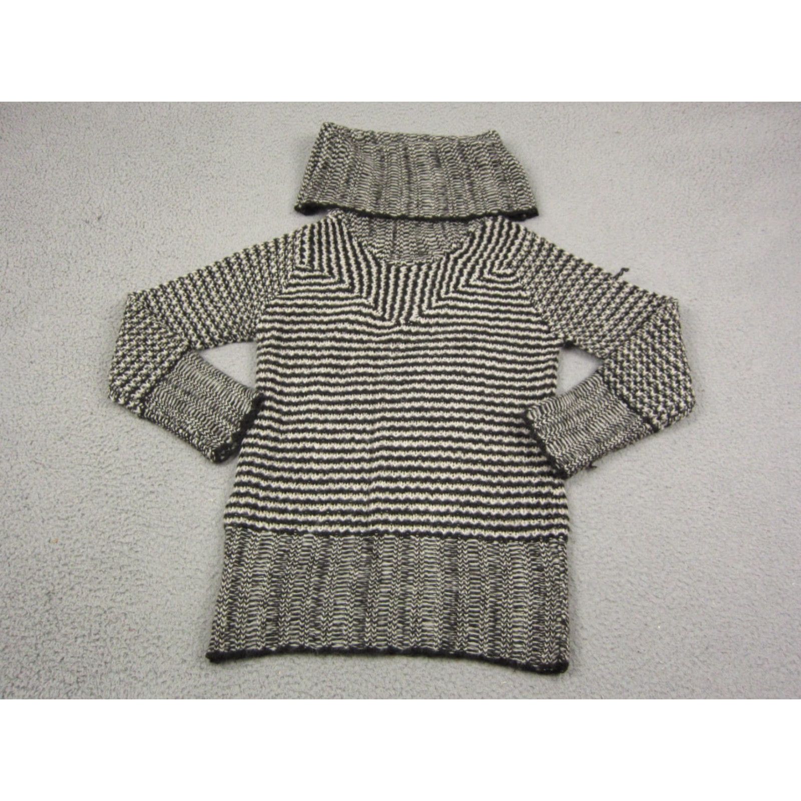 Vintage ii Sisters Sweater Pullover Womens M Black Striped Turtleneck Mohair Knit Knitwear 90s Vintage? Size M / US 6-8 / IT 42-44 - 2 Thumbnail