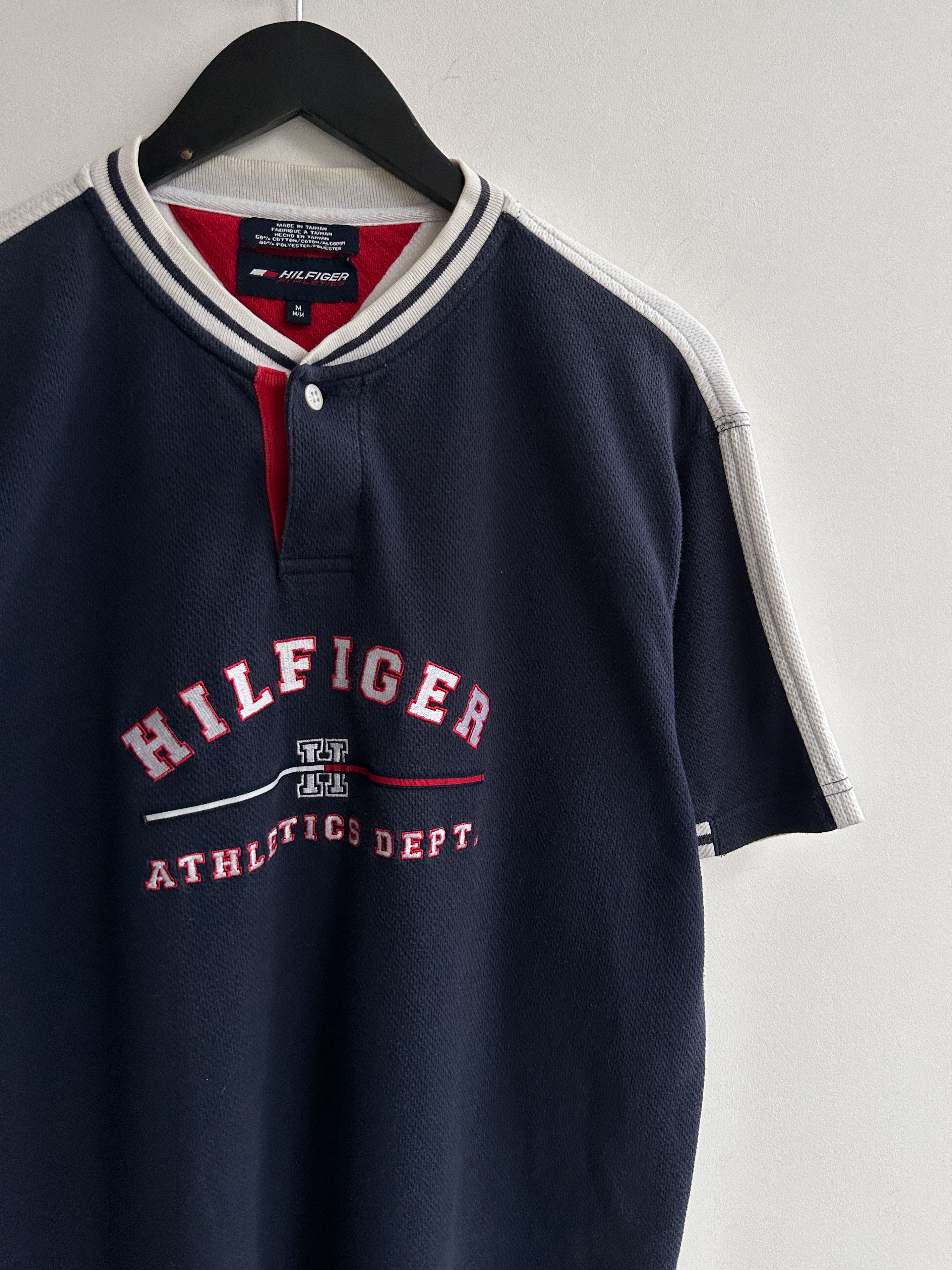 Tommy Hilfiger Vintage Tommy Hilfiger Logo Tee Shirt Size US M / EU 48-50 / 2 - 3 Thumbnail