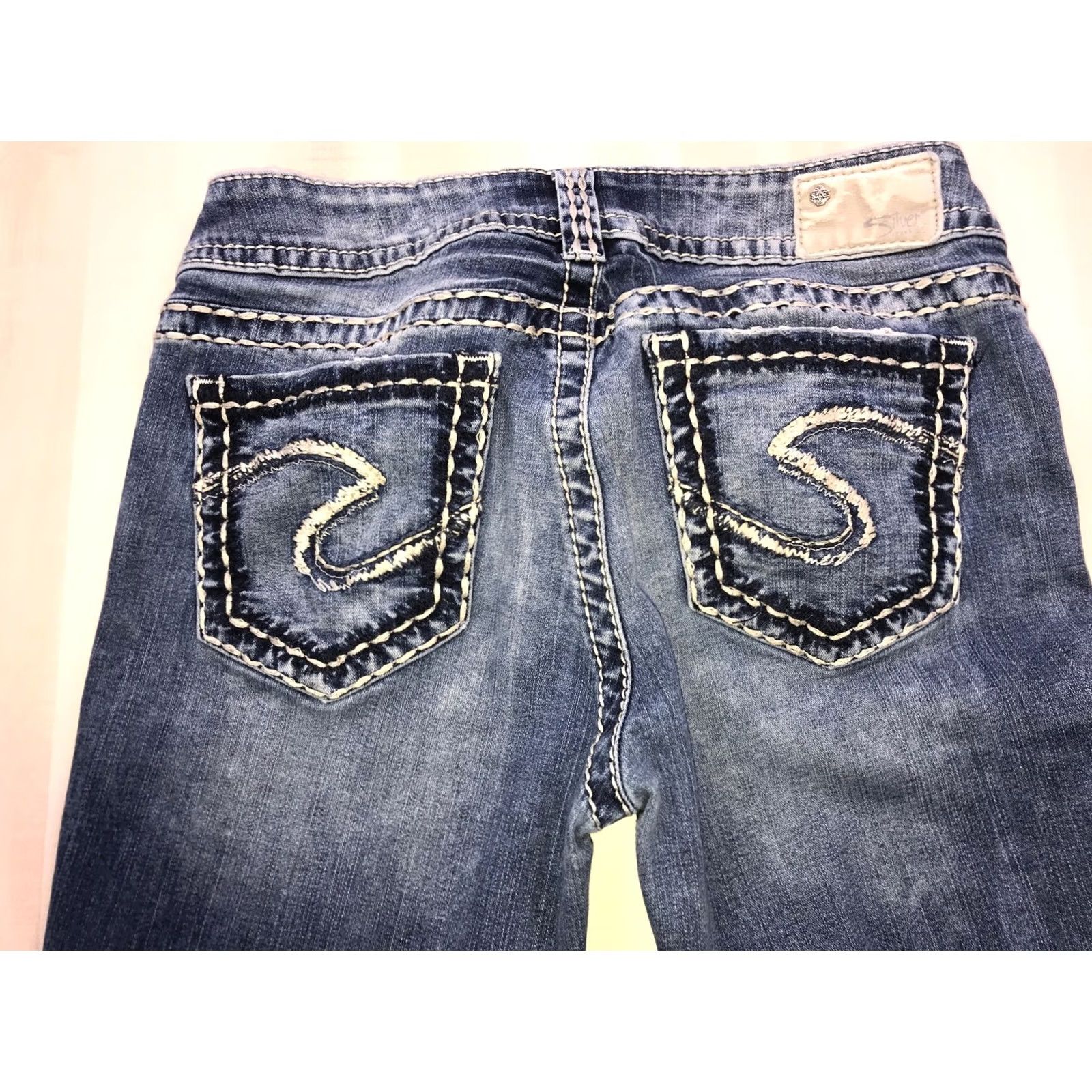 Silver Jeans Co. VINTAGE Silver Jeans Suki Embroidered Denim Jeans Bootscut Women 29x31 Blue Cotton Blend Pocket Distressed Mid Rise 8.5-10.5in Casual Mens? Size 29" - 7 Thumbnail