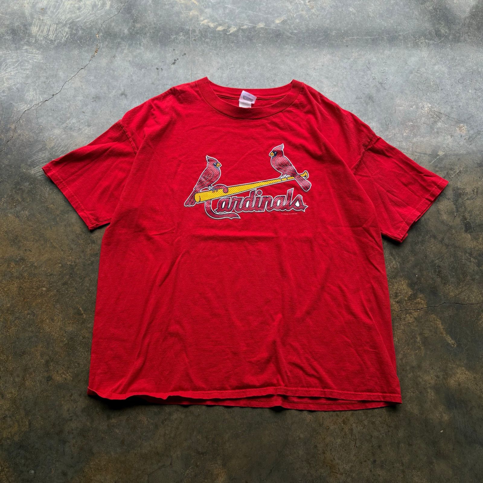 MLB × Vintage Vintage Y2K Louisville Cardinals MLB T-shirt Size US XXL / EU 58 / 5 - 1 Thumbnail