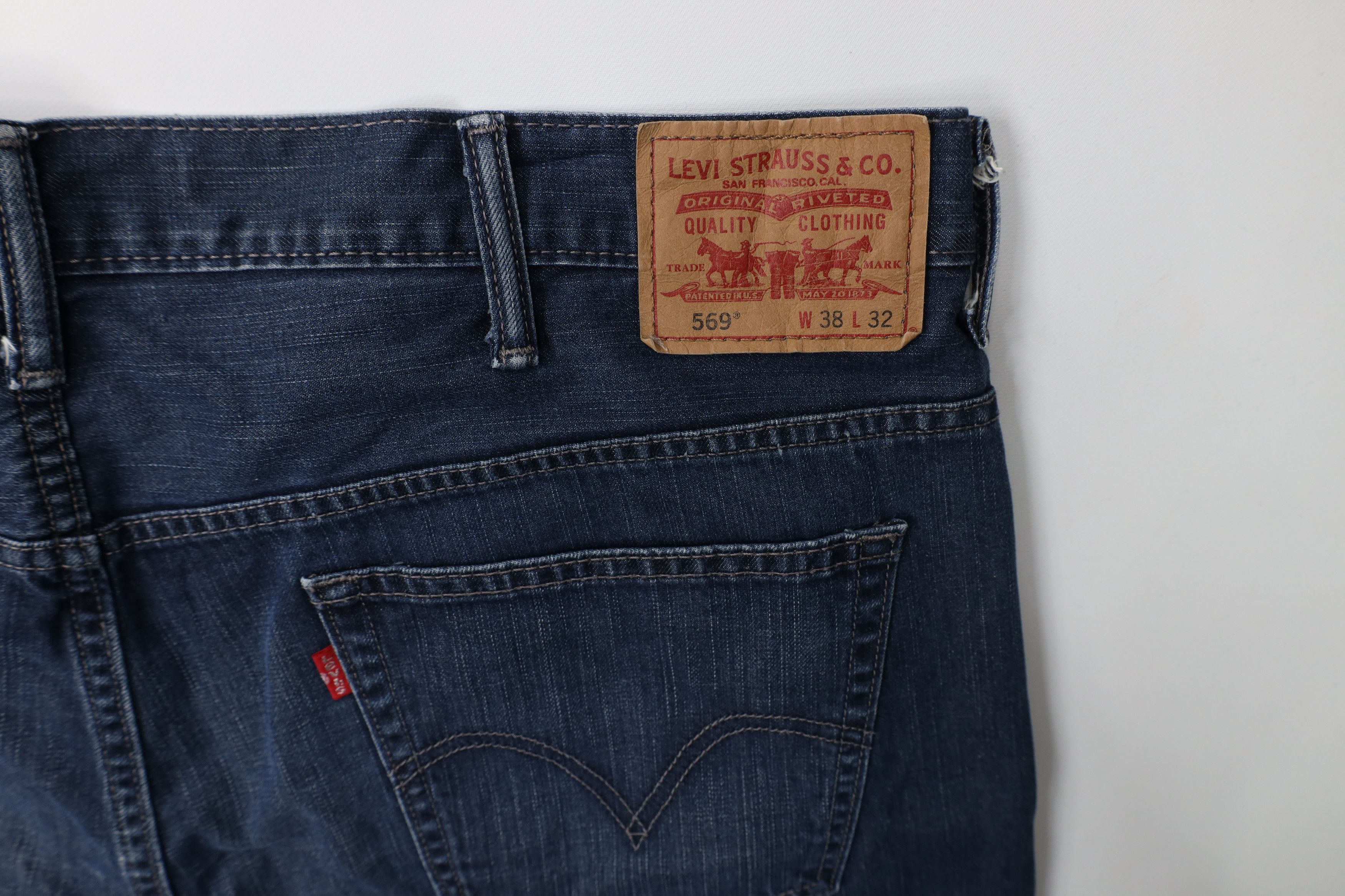 Levi's Vintage Y2K Levis 569 Wide Leg Denim Jeans Blue Cotton Size US 38 / EU 54 - 14 Thumbnail