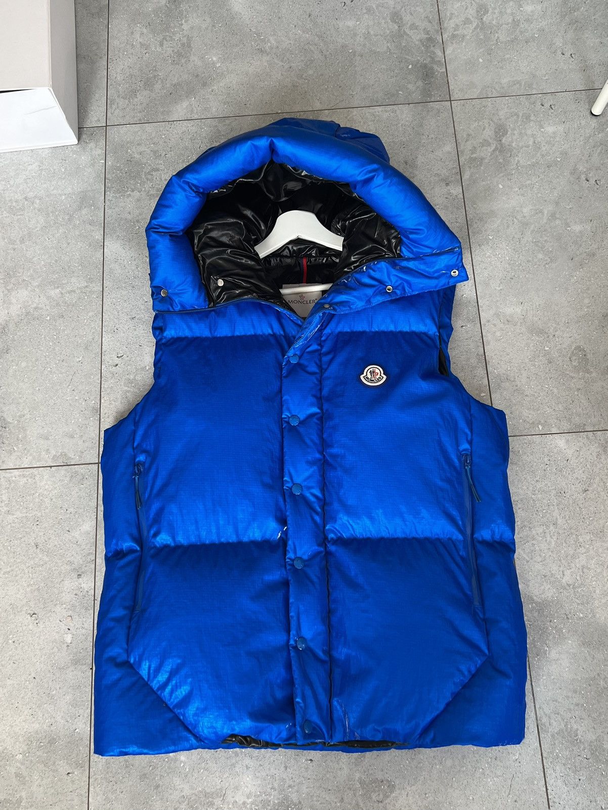 Moncler Moncler lawu gilet Size US L / EU 52-54 / 3 - 2 Thumbnail