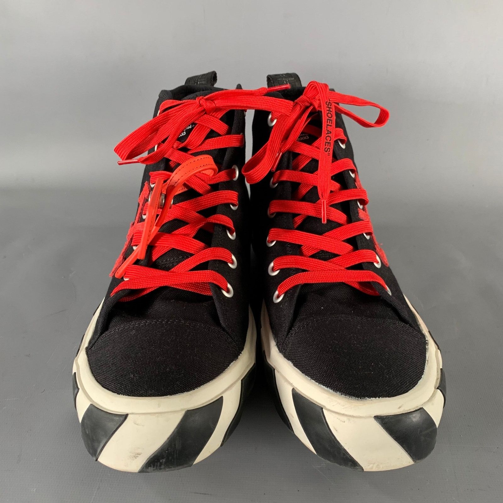 Off-White OFF-WHITE Size 13 Black Red Logo Canvas High Top Sneakers Size US 13 / EU 46 - 5 Thumbnail