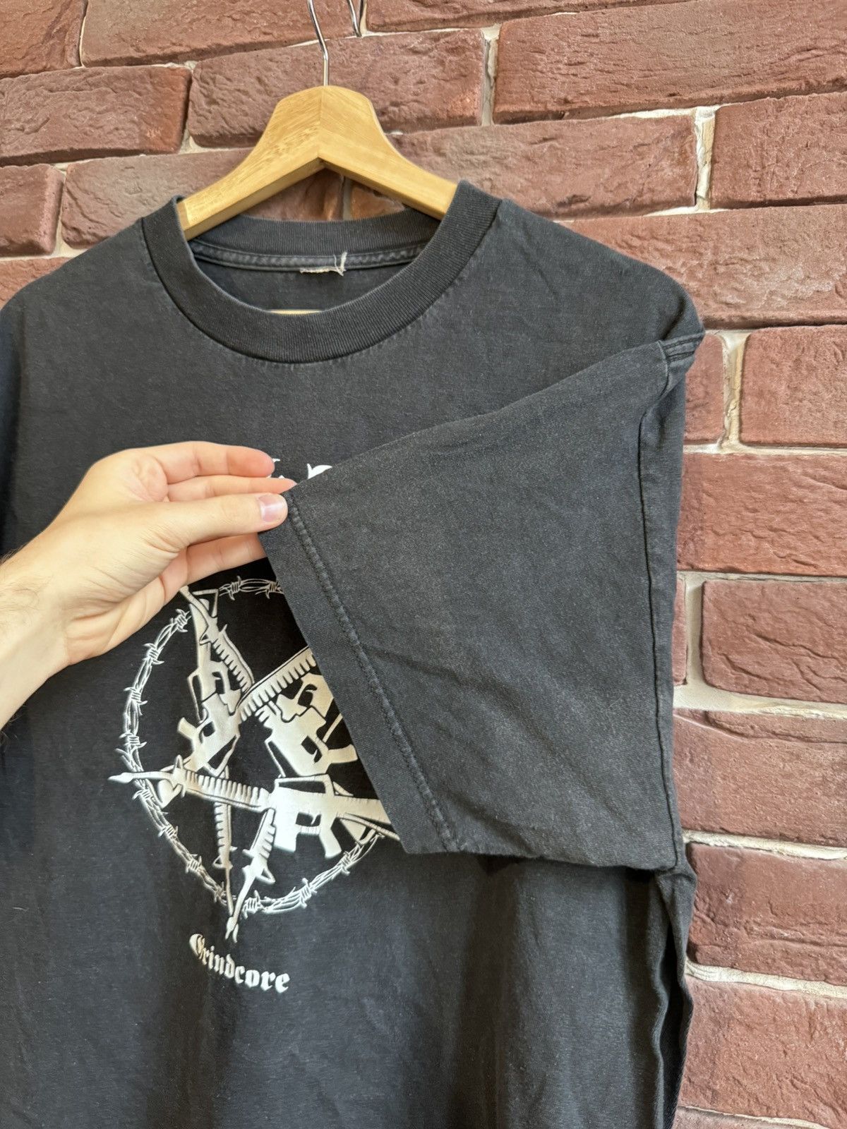Band Tees VINTAGE 90s FADED Blockheads Grindcore Band Tee XL Grail Size US L / EU 52-54 / 3 - 6 Thumbnail