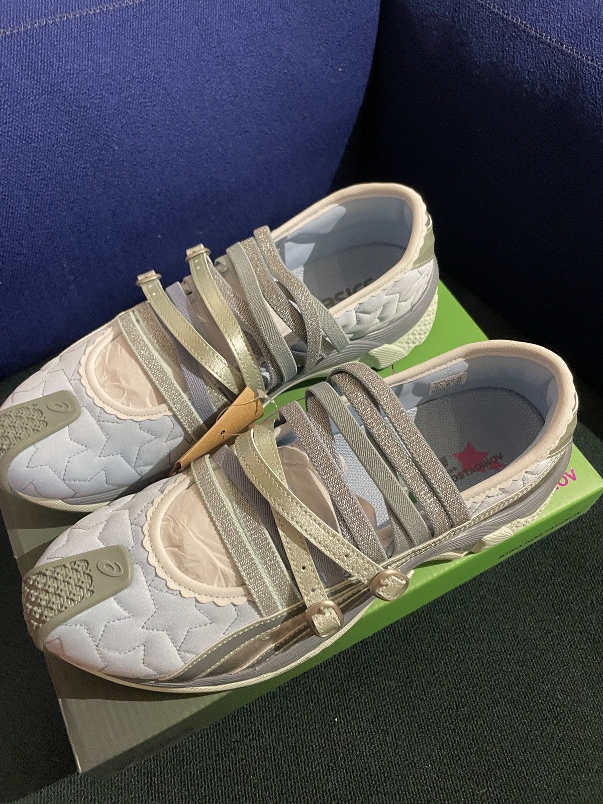 image of Asics Kiko Kostadinov × Heaven Marc Jacobs Gel Lokros Cosmos Shoes in Baby Blue, Men's (Size 9)