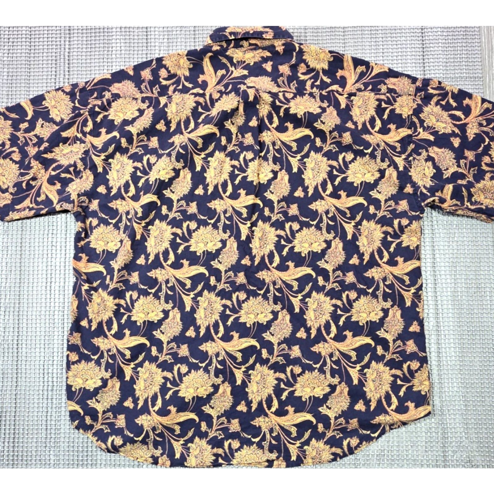 Tommy Hilfiger VINTAGE Tommy Hilfiger Paisley Button-Up Shirt Men’s XL Short Sleeve Linen Blend Size US XL / EU 56 / 4 - 7 Thumbnail