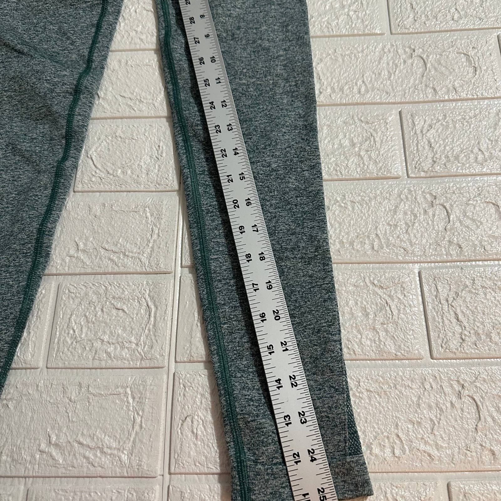 Gymshark Gymshark legging size small Size 27" / US 4 / IT 40 - 5 Thumbnail