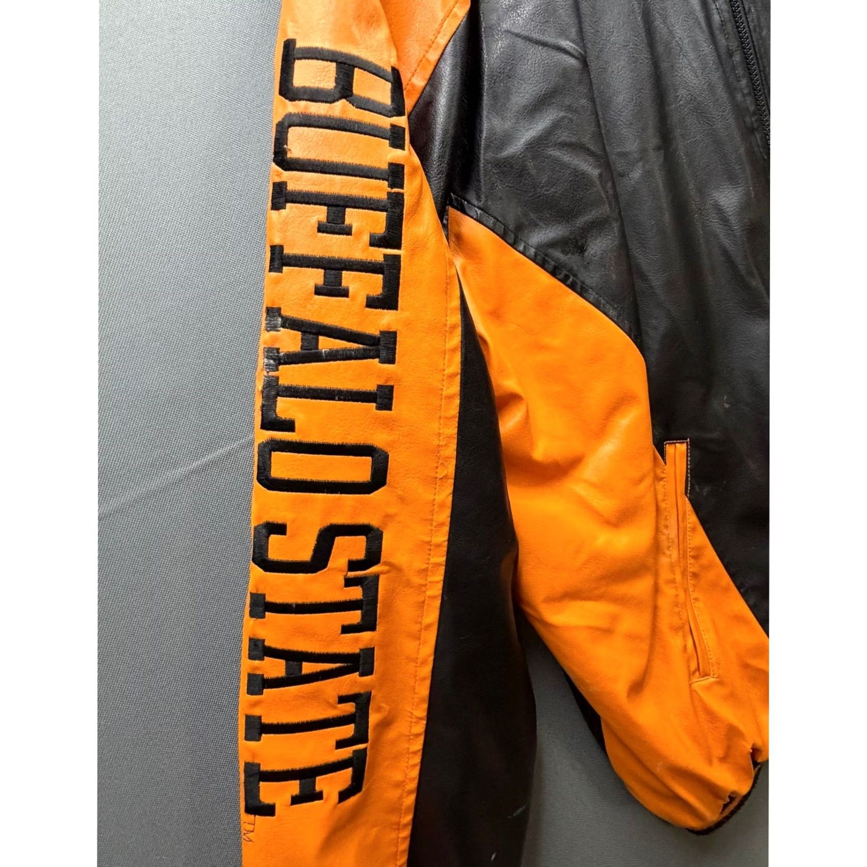 Vintage VINTAGE? No Size US XL / EU 56 / 4 - 6 Thumbnail