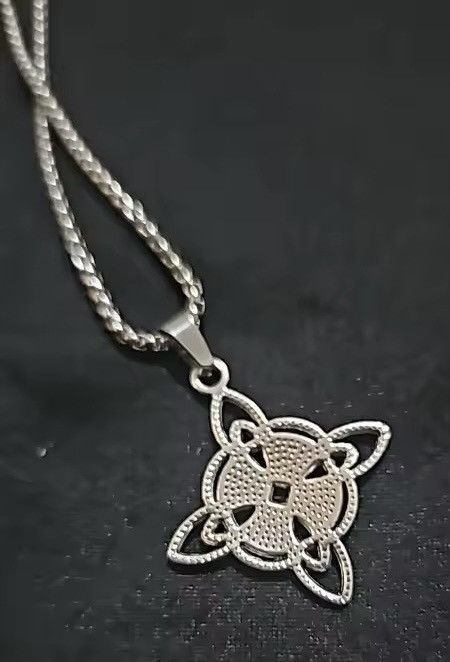 Jewelry Witchcraft Symbols Pendant Celtic Knot Necklace Size ONE SIZE - 6 Thumbnail