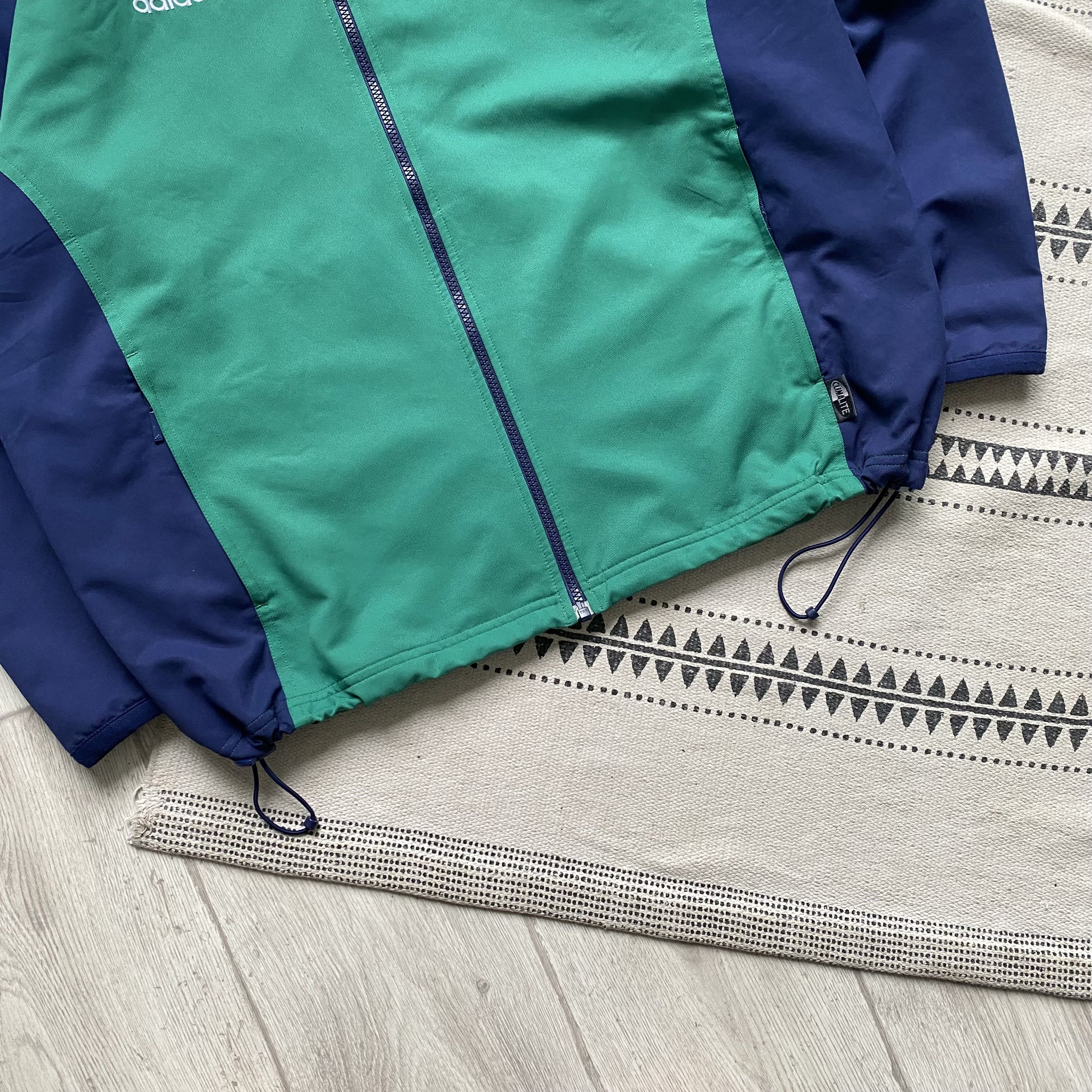 Adidas Vintage 90s Adidas Nylon track jacket Windbreaker Boxy fit Size US L / EU 52-54 / 3 - 3 Thumbnail