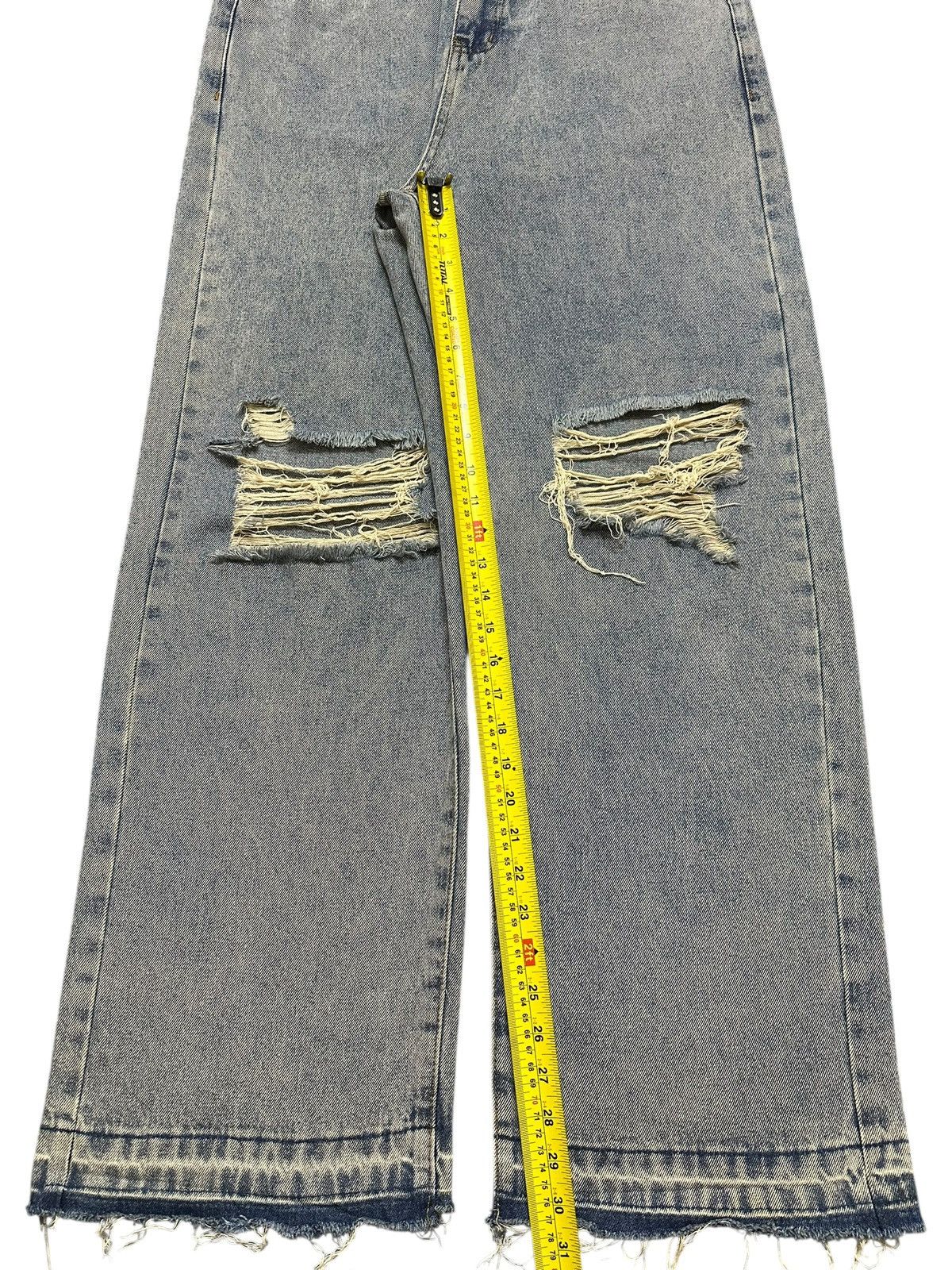 Japanese Brand Vintage Japanese Brand Blue Acid Wash Style Distressed Baggy Size US 32 / EU 48 - 13 Thumbnail
