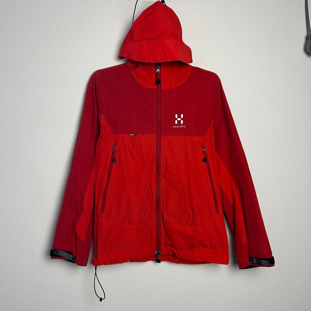 Haglofs Womens haglofs Small logo outdoor waterproof jacket Size S / US 4 / IT 40 - 1 Thumbnail