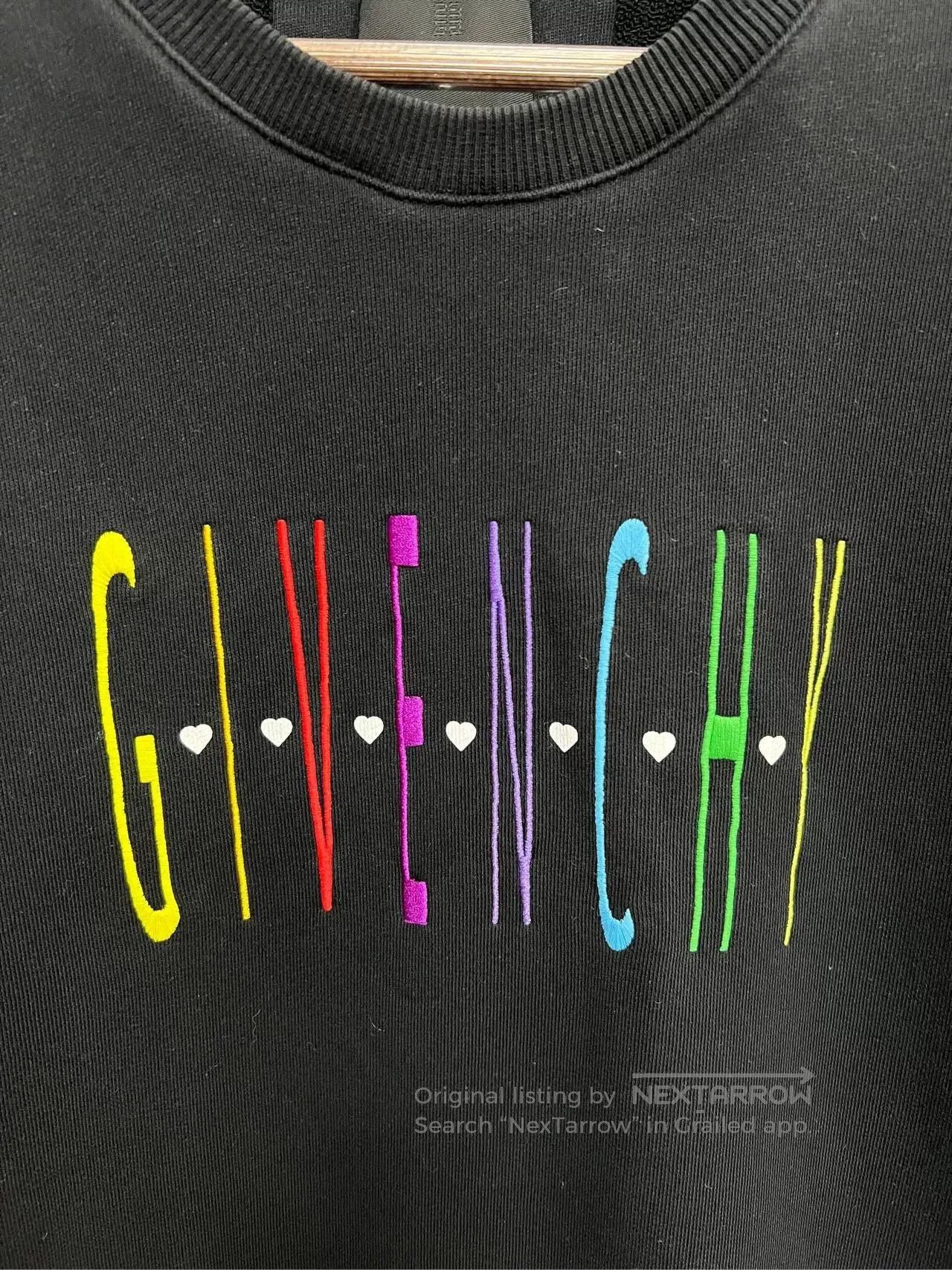 Givenchy Givenchy Colorful Lettered Sweatshirt. Size US M / EU 48-50 / 2 - 3 Thumbnail