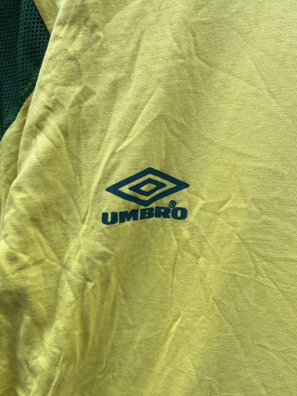 Umbro Vintage 90s umbro brasil sleeve mesh tshirt Size US L / EU 52-54 / 3 - 5 Thumbnail