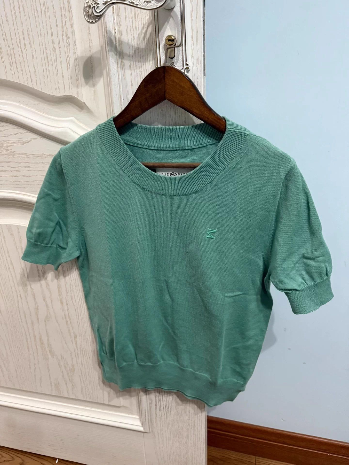 Maison Margiela Margiela short sleeve t-shirt fitted colorful 9/10 Size S / US 4 / IT 40 - 1 Thumbnail