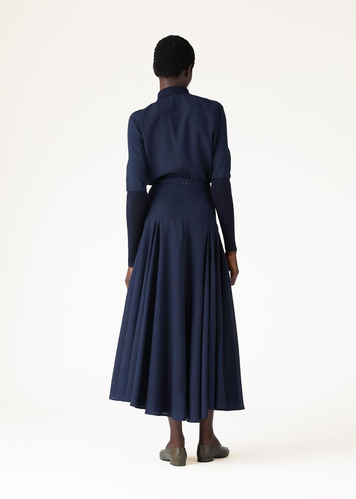 Loro Piana o1srvl11e0225 FAN7058 Flavia Skirt in Navy Blue Size 30" / US 8 / IT 44 - 4 Thumbnail