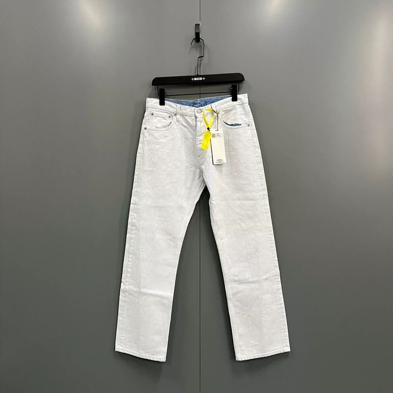 Maison Margiela Maison Margiela White jeans 2502-Nextarrow Size US 40 / EU 56 - 1 Thumbnail