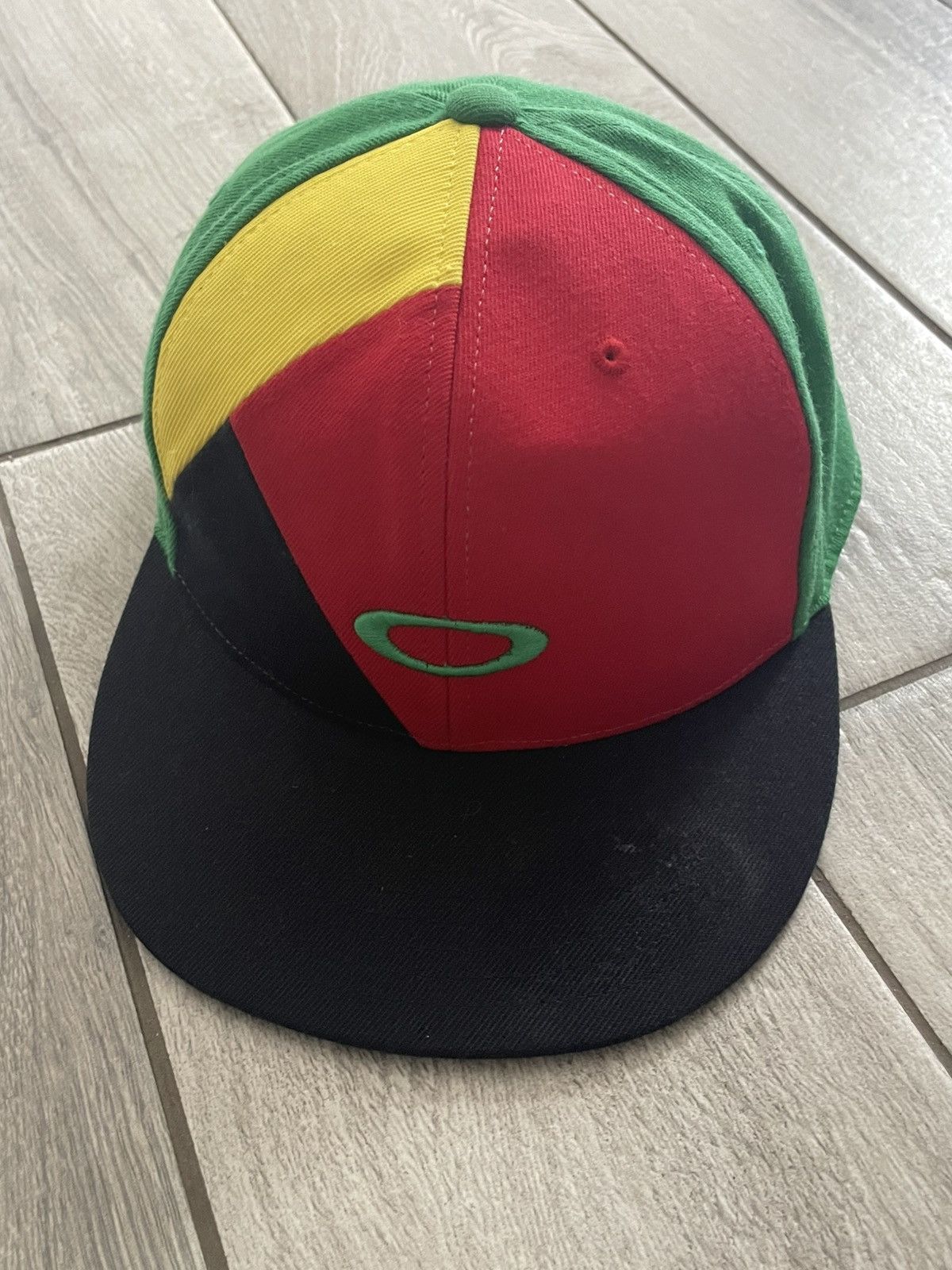 Oakley × Vintage Oakley big logo rap street fashion big logo cap Y2K Size ONE SIZE - 1 Thumbnail