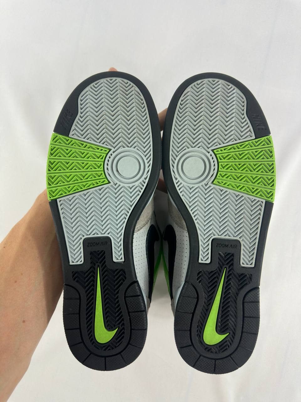 Nike Nike SB Zoom Air 2008 Regime 4 Guardians Size US 9 / EU 42 - 13 Thumbnail