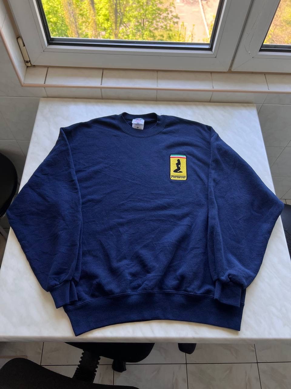 Hook-Ups Porn Star Sweatshirt 90s y2k Pornstar hookups Girl Ferrari Size US L / EU 52-54 / 3 - 1 Thumbnail