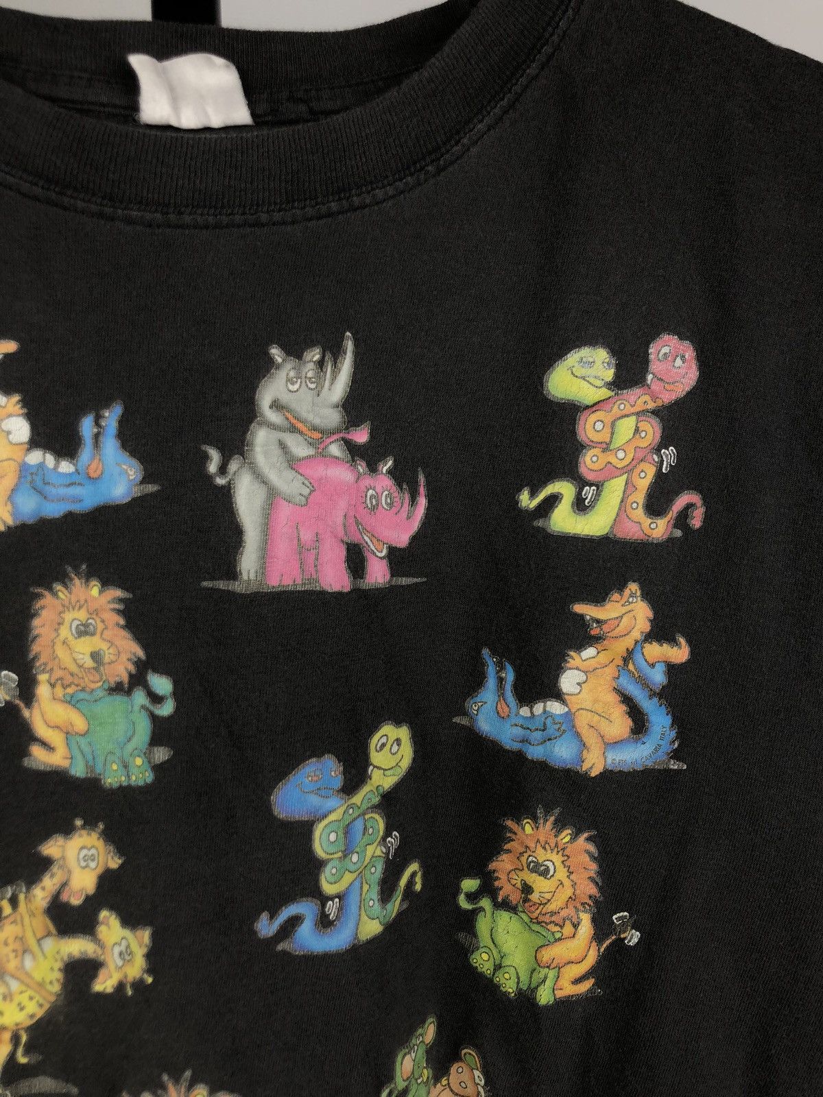 Vintage 🔞Vintage Hook-Ups Humor Very Rare Single Stitch Porn TShirt Size US M / EU 48-50 / 2 - 3 Thumbnail