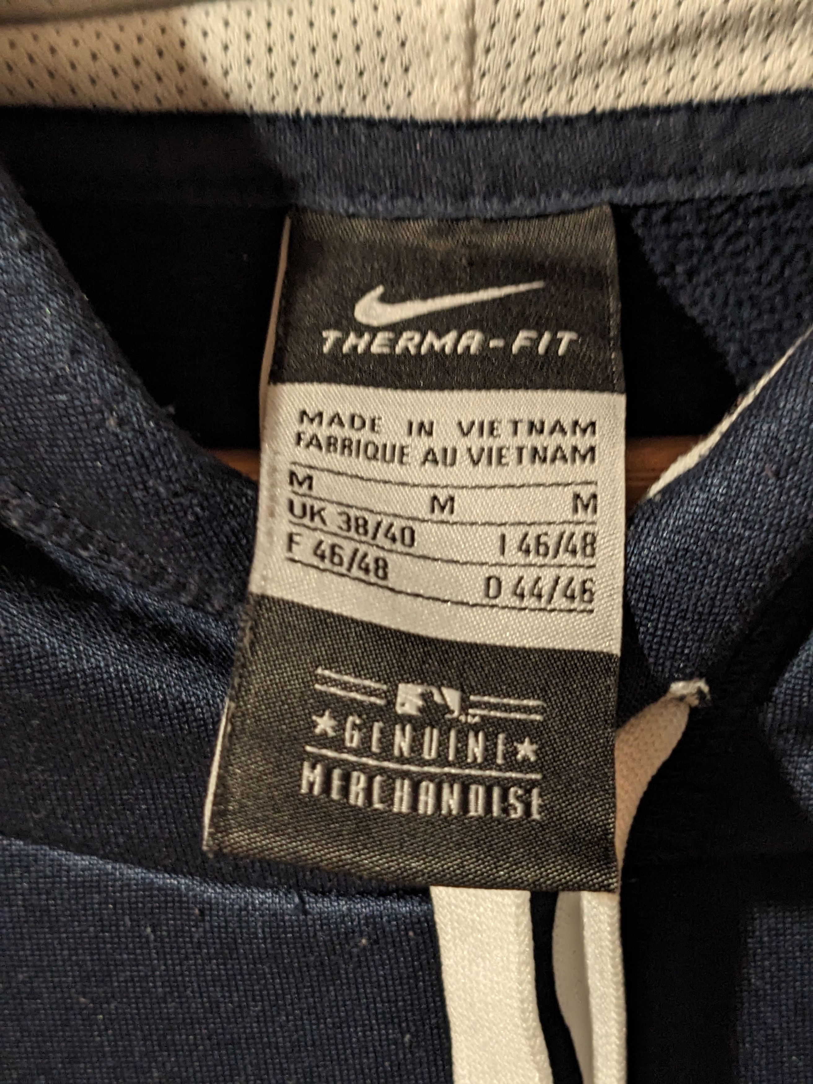 New York Yankees Vintage Y2K New York Yankees Nike Center Fleece Hoodie Size US M / EU 48-50 / 2 - 3 Thumbnail