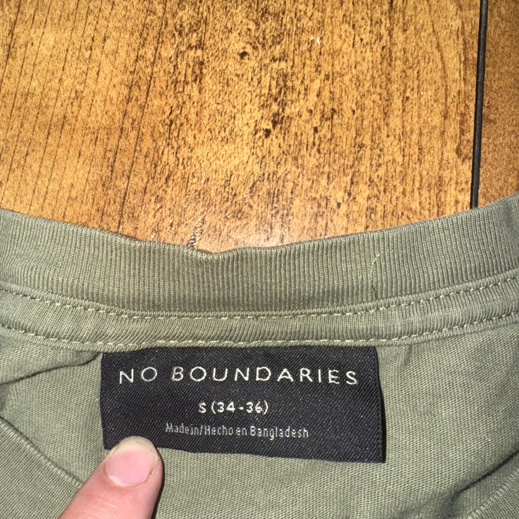 Vintage No Boundaries Olive Green T-Shirt S Women Slim 21x26 Size S / US 4 / IT 40 - 2 Thumbnail