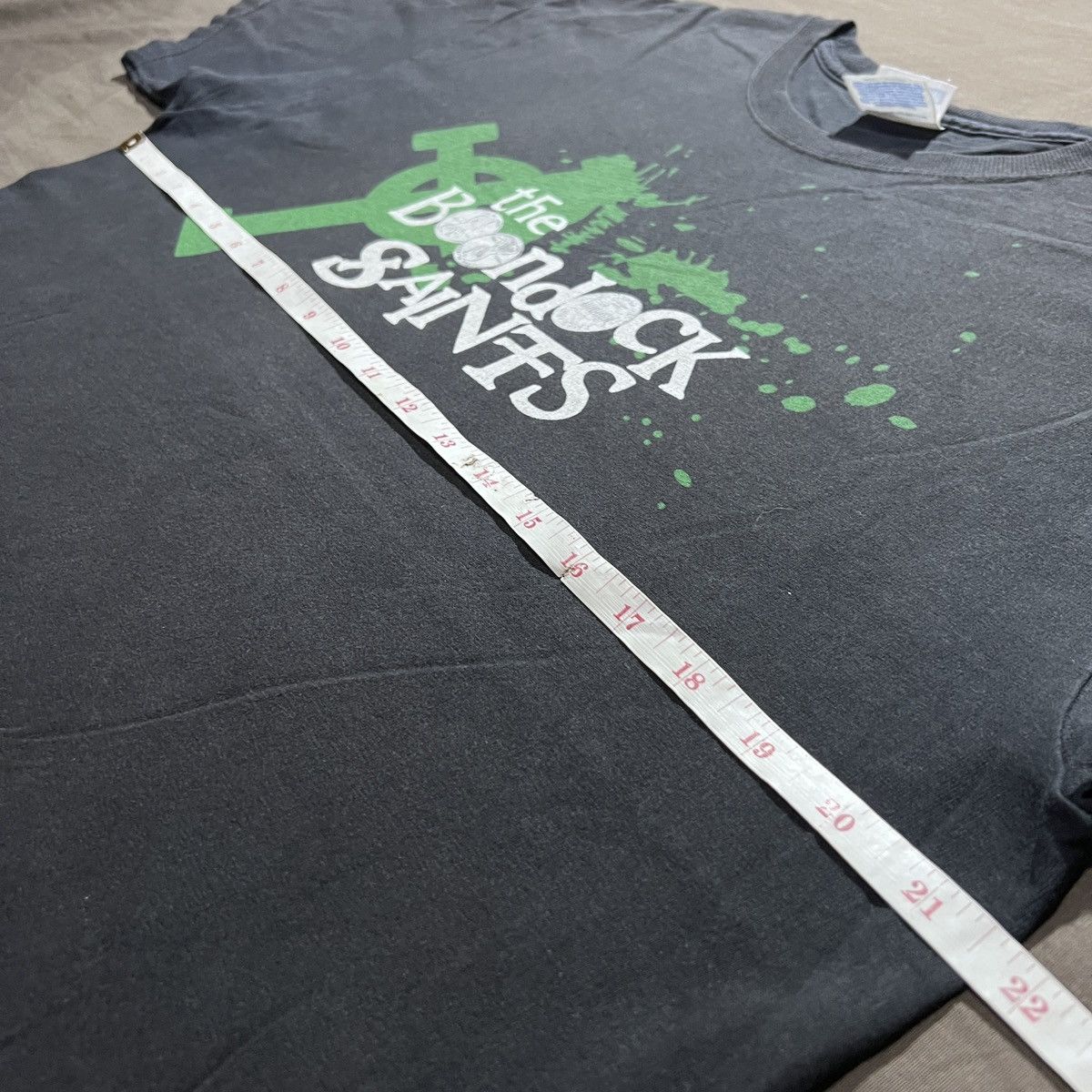 Vintage Vtg. Y2K The Boondock saints action thriller movie Tee Faded Size US L / EU 52-54 / 3 - 7 Thumbnail