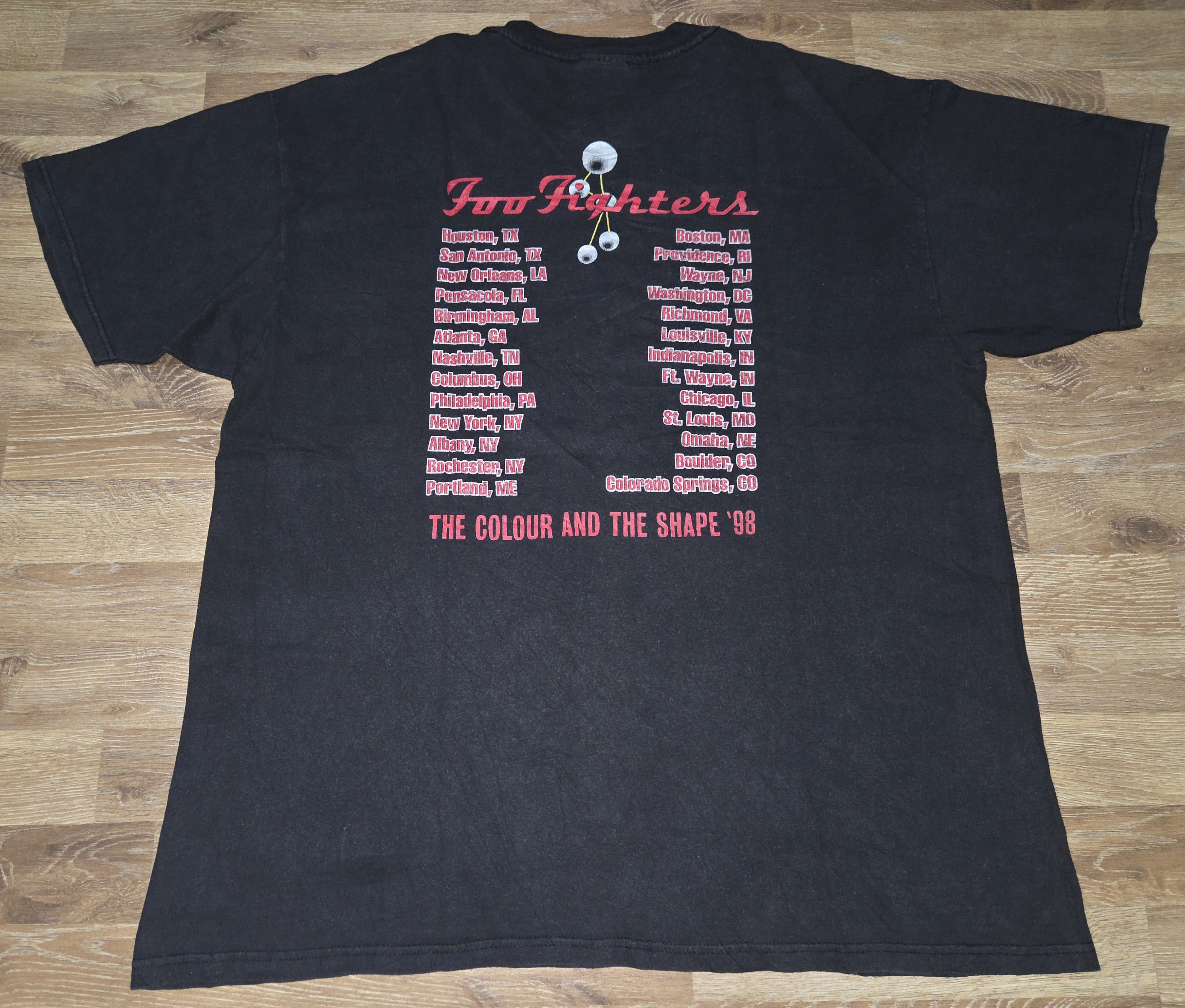 Band Tees Vintage 90s Foo Fighters Band Nirvana Dave Grohl Tour Shirt Size US XL / EU 56 / 4 - 1 Thumbnail