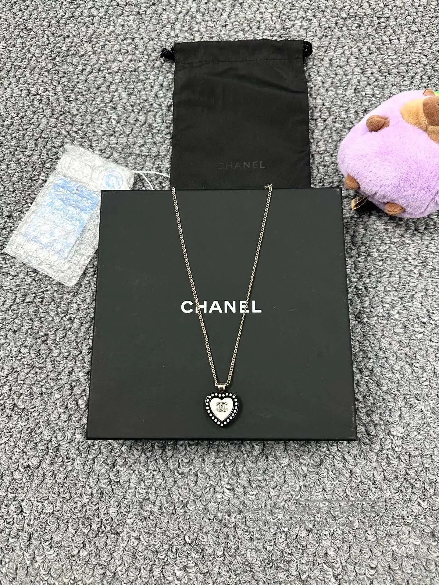 Chanel Chanel Classic Heart Shaped Diamond Pendant Necklace| Size ONE SIZE - 1 Thumbnail