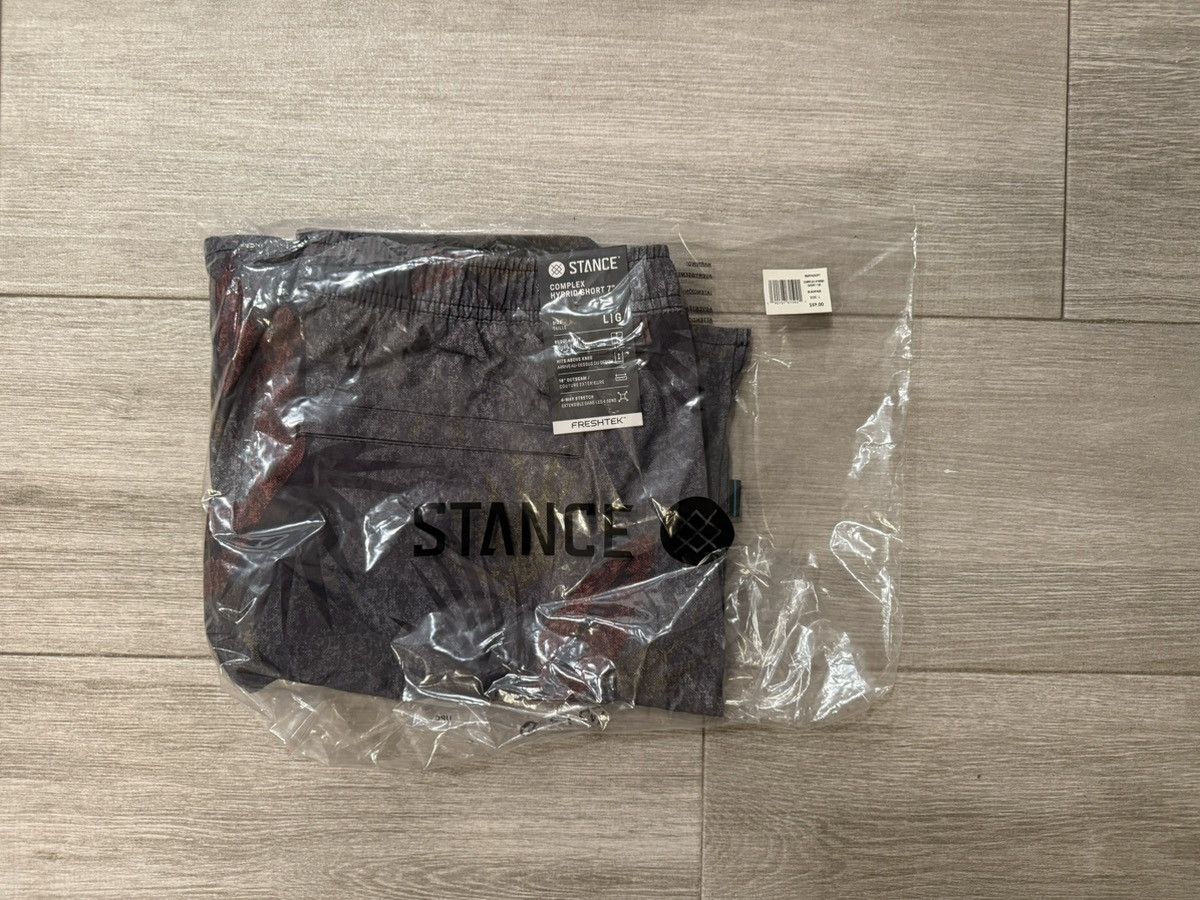 Stance Socks Stance Complex 2.0 Hybrid Short 7" Inseam BlackFade Sz Large Size US 34 / EU 50 - 8 Thumbnail