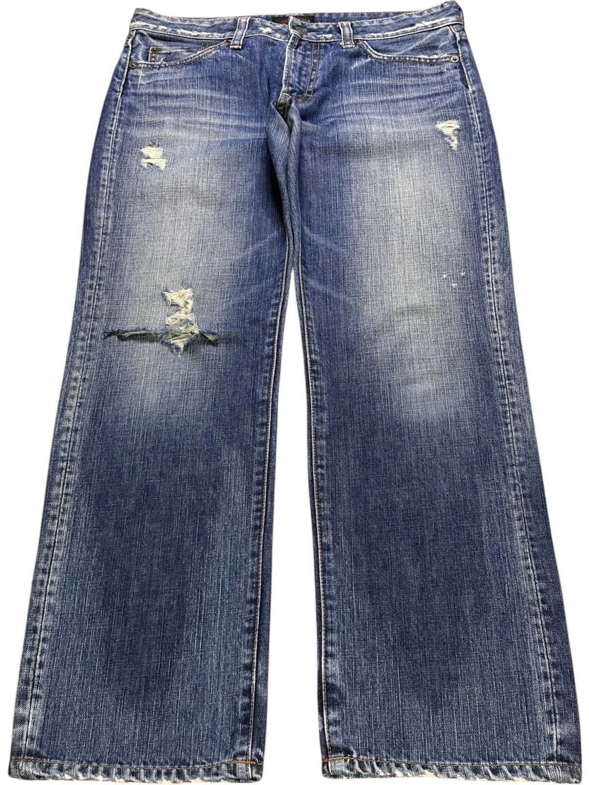 Japanese Brand Vintage Japanese Brand Faded Wash Distressed Ripped Jeans Size US 32 / EU 48 - 1 Thumbnail