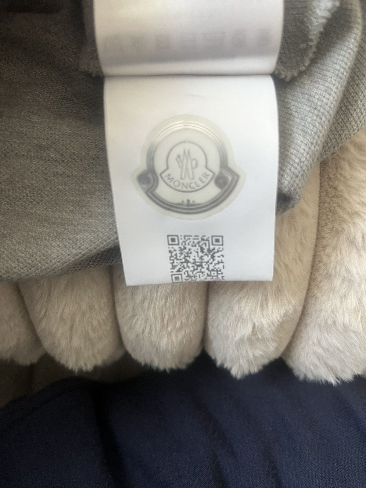 Moncler Grey Moncler Polo Size US S / EU 44-46 / 1 - 11 Thumbnail
