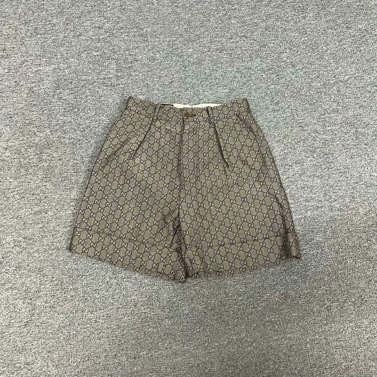 Gucci Gucci GG All-Over Print Cuffed Shorts Size US 28 / EU 44 - 1 Thumbnail