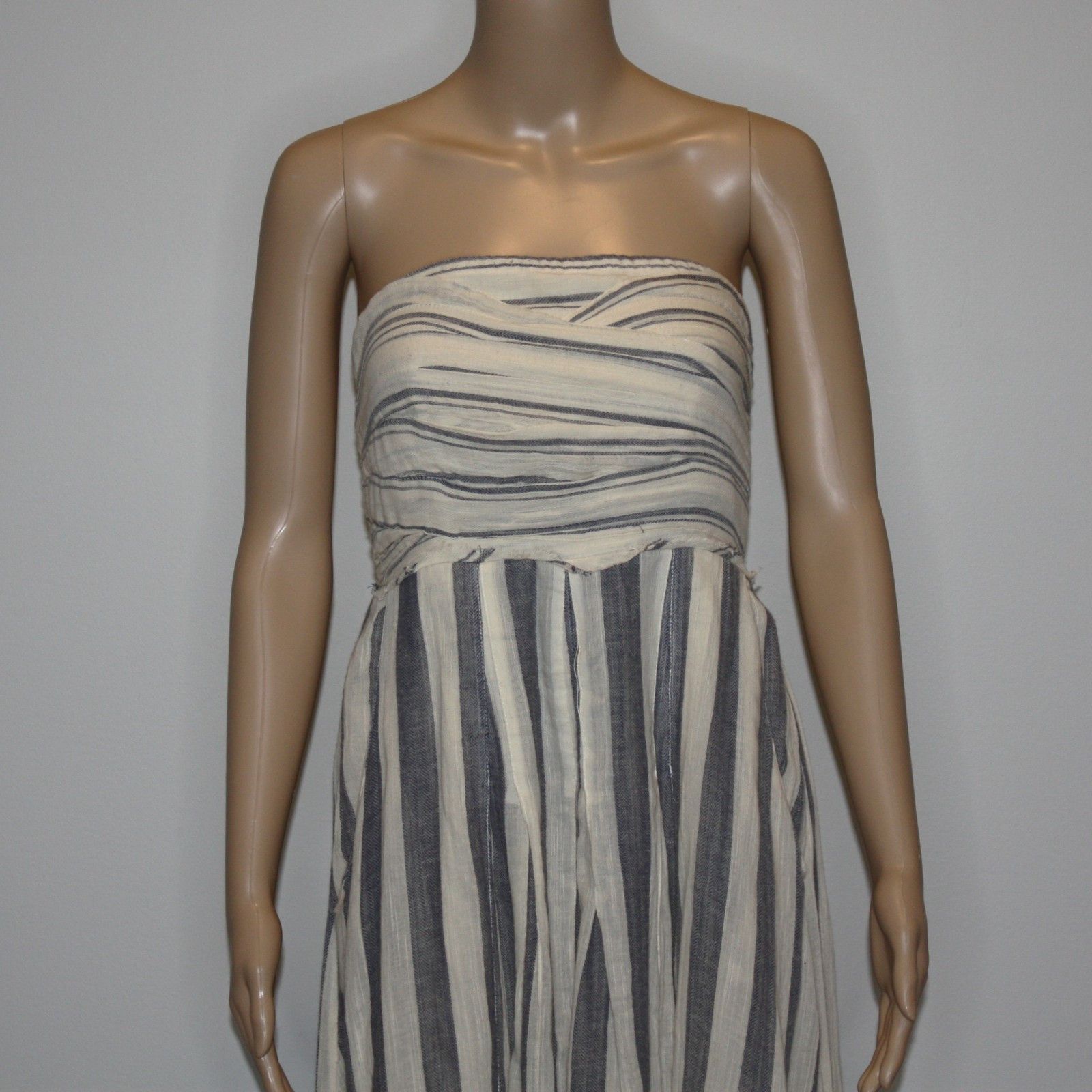 Free People Stripe Me Up Strapless Midi Dress in size Medium $168 Size M / US 6-8 / IT 42-44 - 10 Thumbnail