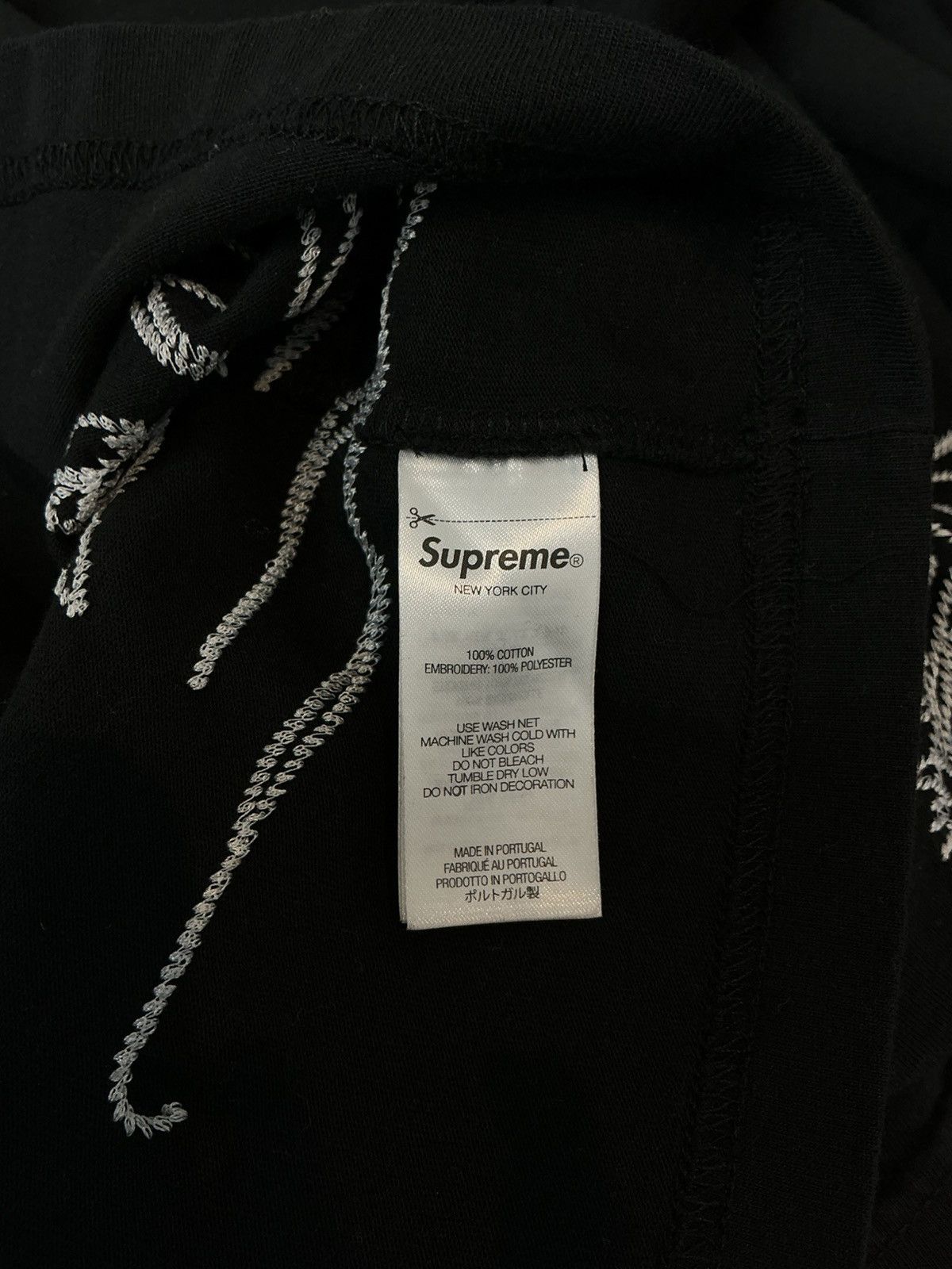 Supreme Supreme Dragon Embroidered L/S Top Black Size US M / EU 48-50 / 2 - 5 Thumbnail
