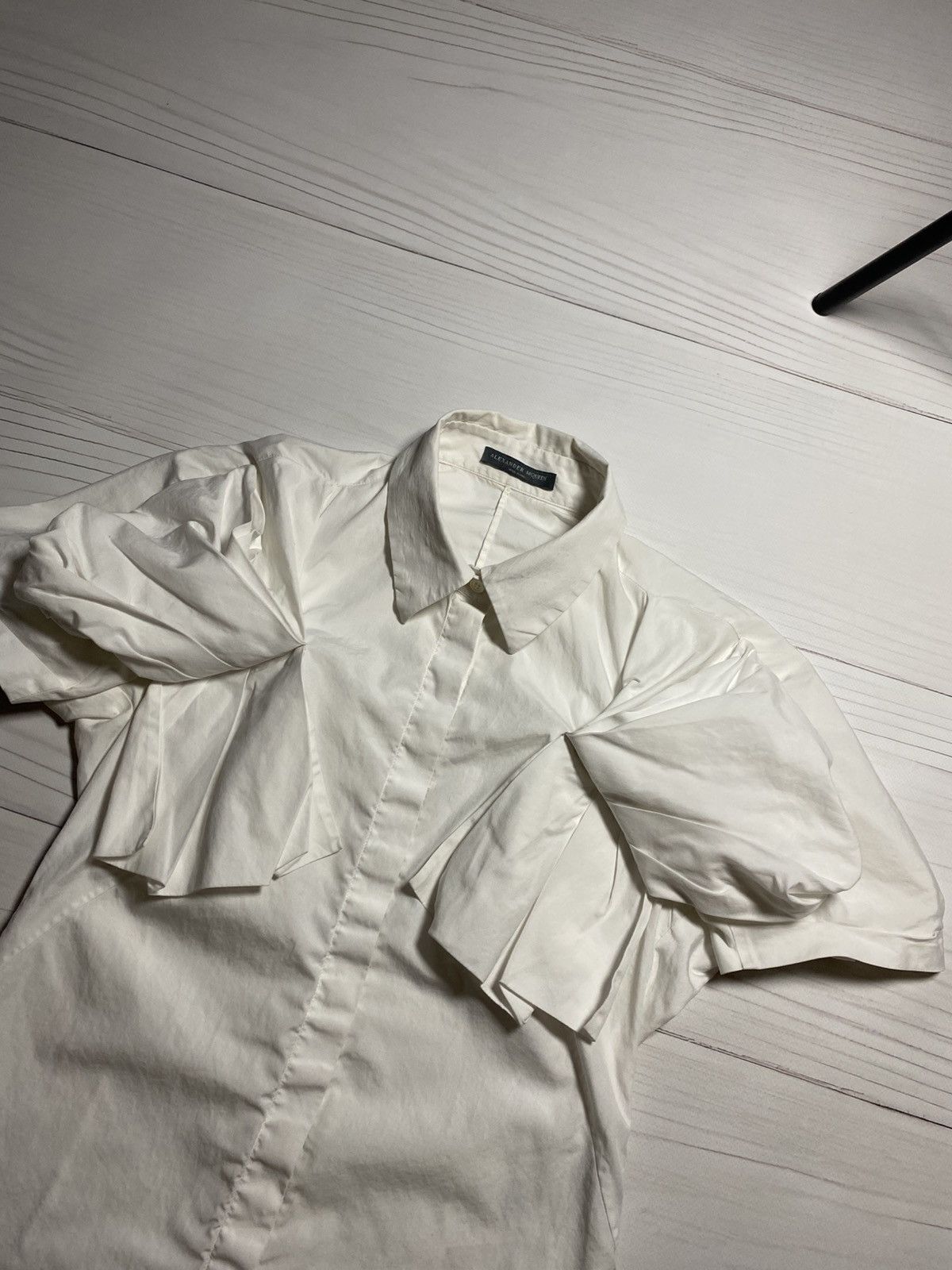Alexander McQueen Alexander McQueen AW14 White Cotton Bows Side-Tie Shirt Size S / US 4 / IT 40 - 7 Thumbnail