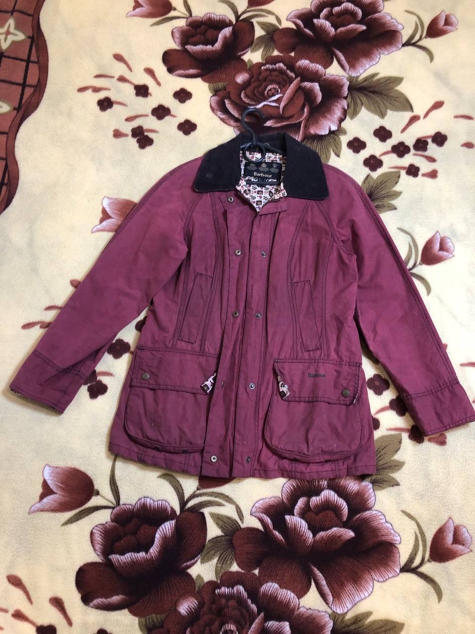 Barbour Vintage The multi-pocket jacket has many pockets