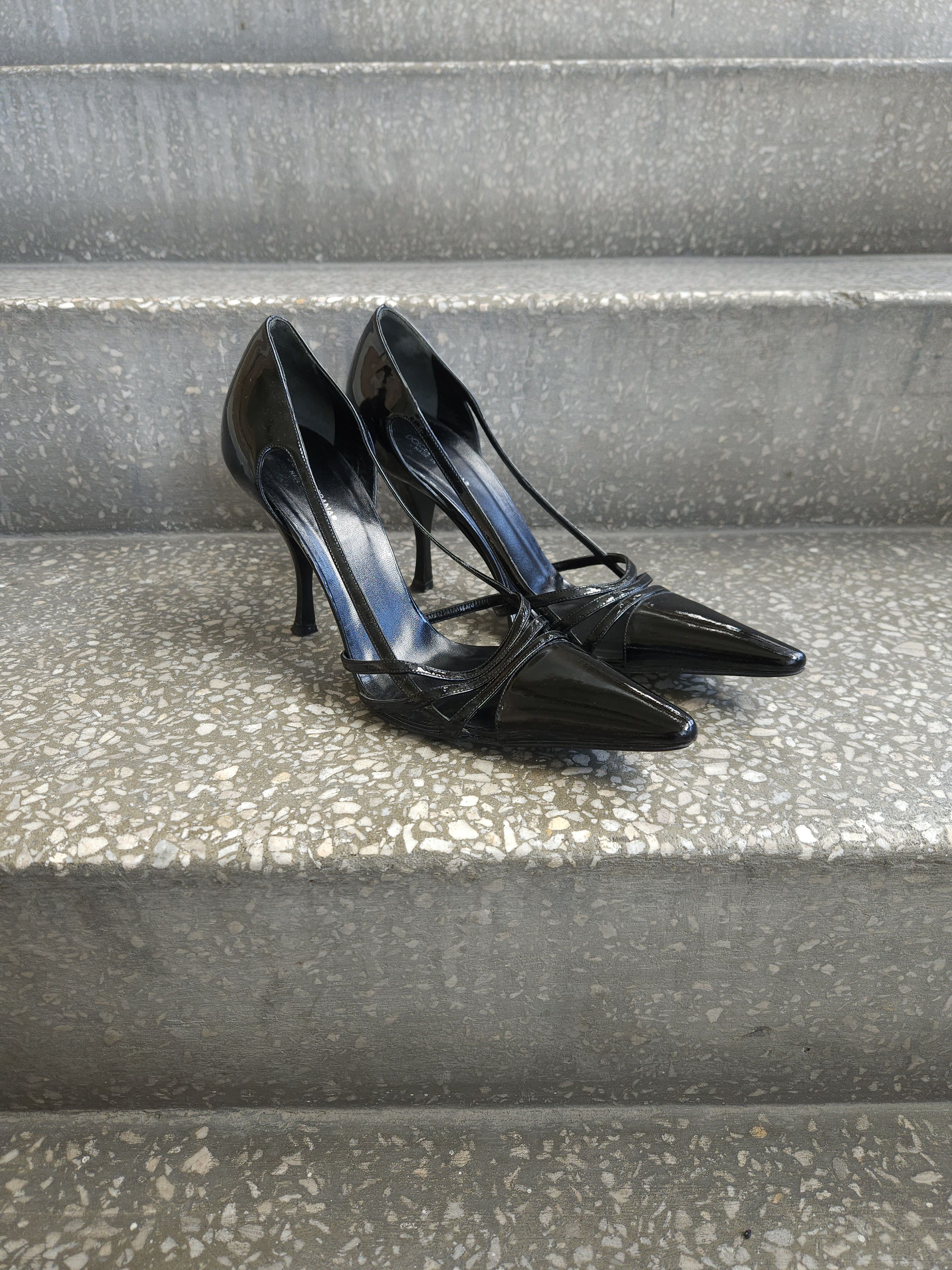 Dolce & Gabbana Dolce gabbana black patent leather pointed toe heels Size US 10 / IT 40 - 4 Thumbnail