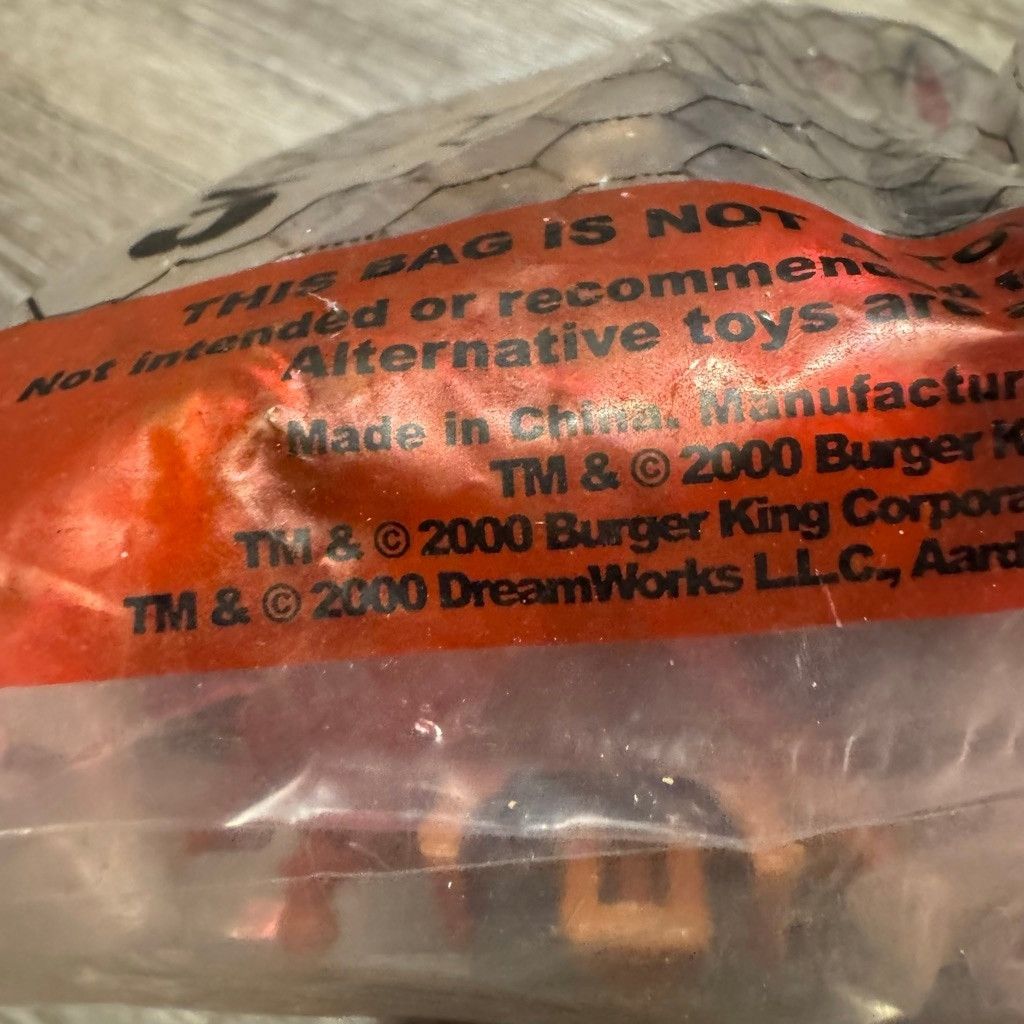 Vintage Y2K Burger King Chicken Run Action Figure Size ONE SIZE - 5 Thumbnail