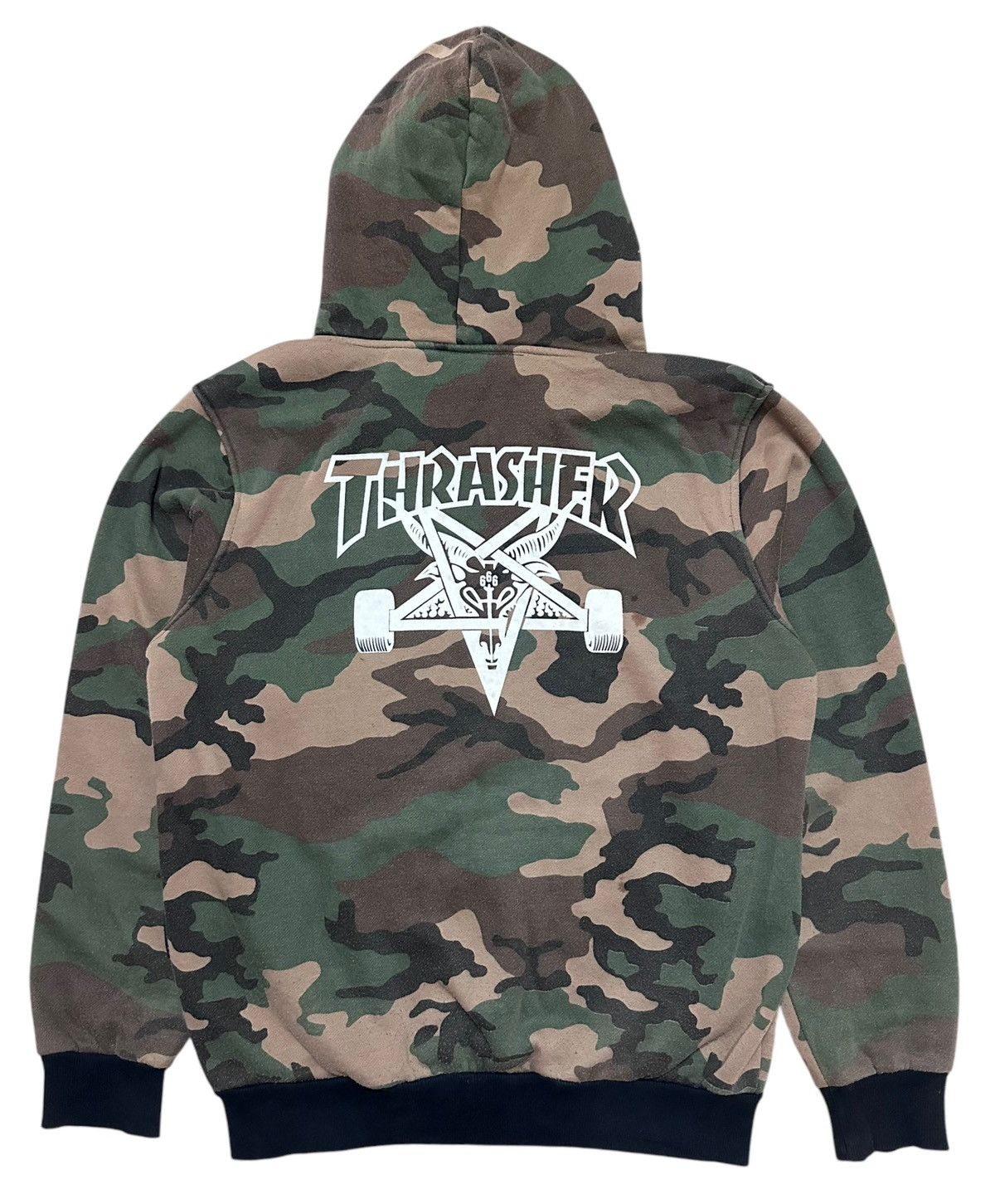 Japanese Brand × Thrasher × Vintage RARE ‼️ Camouflage Thrashed Skateboard 666 Hoodie Size US M / EU 48-50 / 2 - 1 Thumbnail