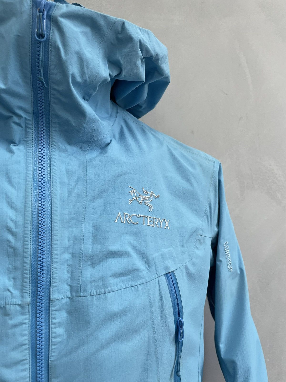 Arc'teryx Arc'teryx blue Gore-Tex shell tech outdoor jacket Y2K Size S / US 4 / IT 40 - 3 Thumbnail