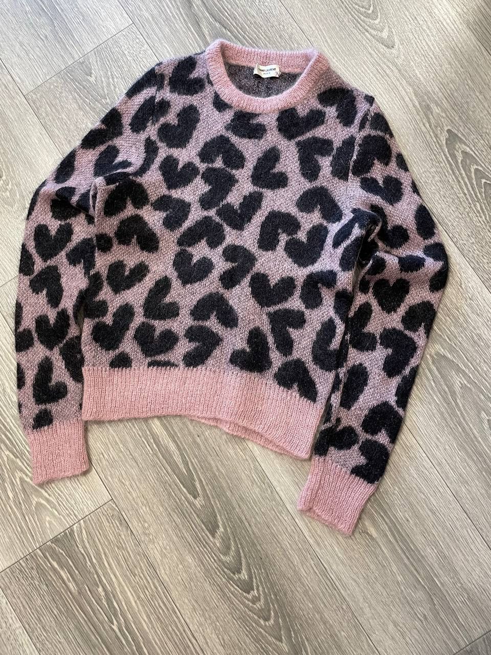 SAINT LAURENT - 最終価格SAINT LAURENT PARIS heart knit. 最終価格🧡SAINT LAURENT PARIS heart knit.