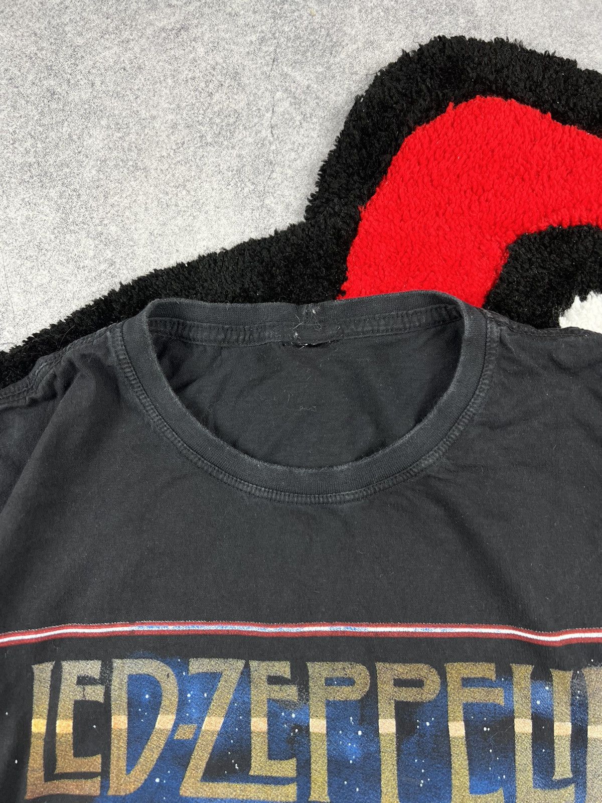 Band Tees Vintage Led Zeppelin 2000’s Zoso Overprinted Y2K Tee Shirt Size US M / EU 48-50 / 2 - 5 Thumbnail