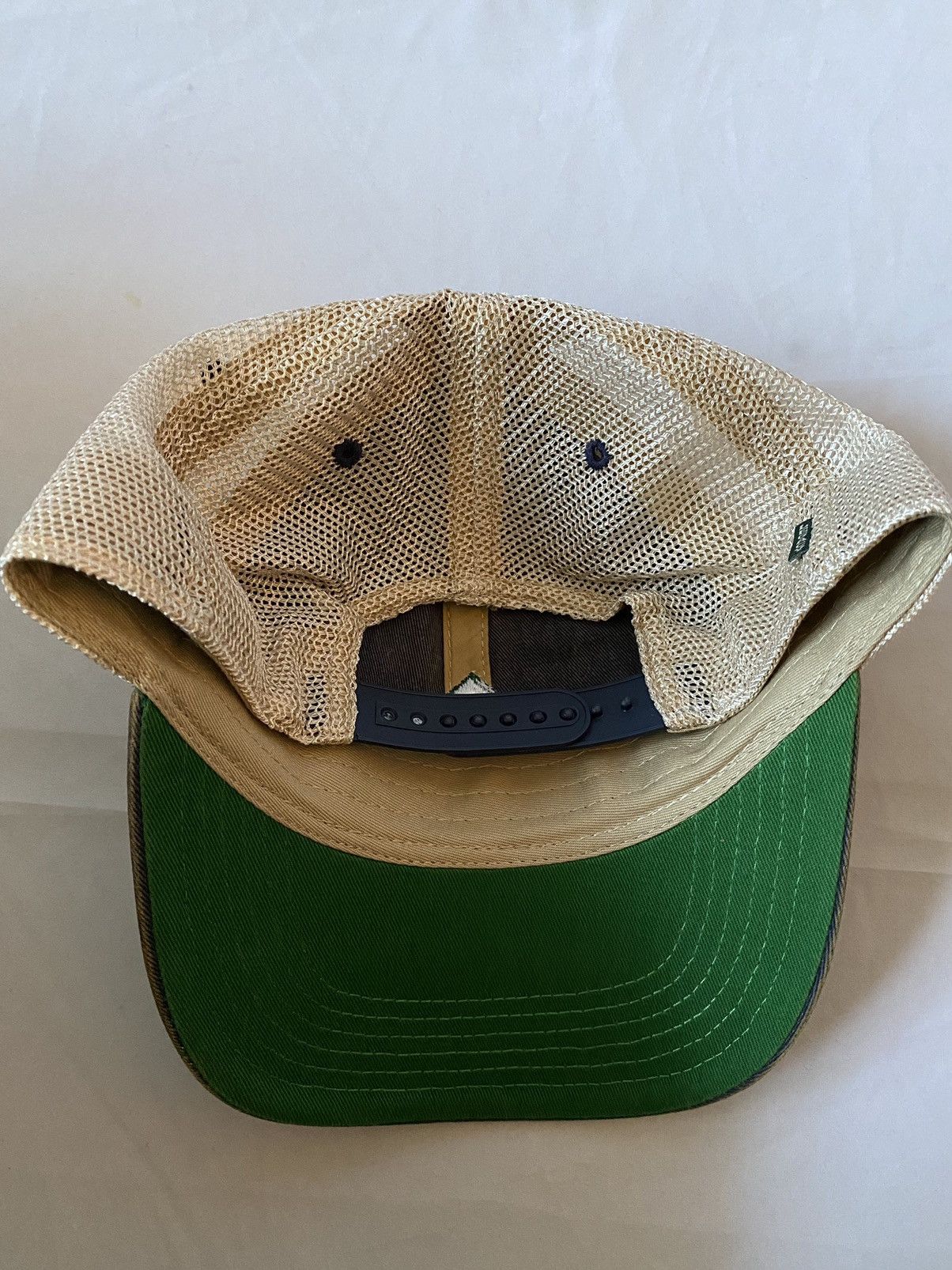 Ford × Levi's Vintage Clothing Eagle peak denim trucker hat brand new NWT Size ONE SIZE - 2 Thumbnail